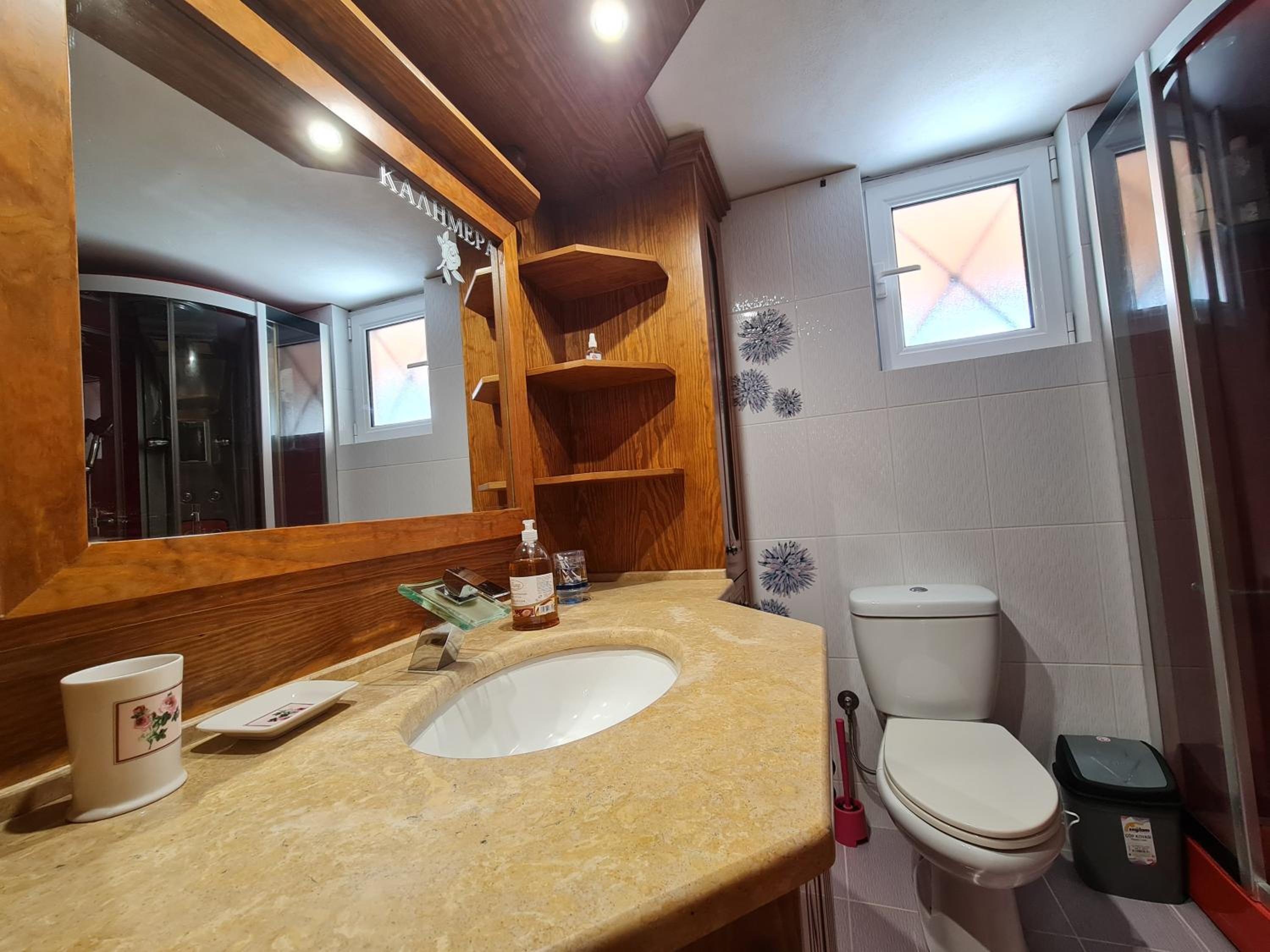 Three-Bedroom Apartment - Photo 49