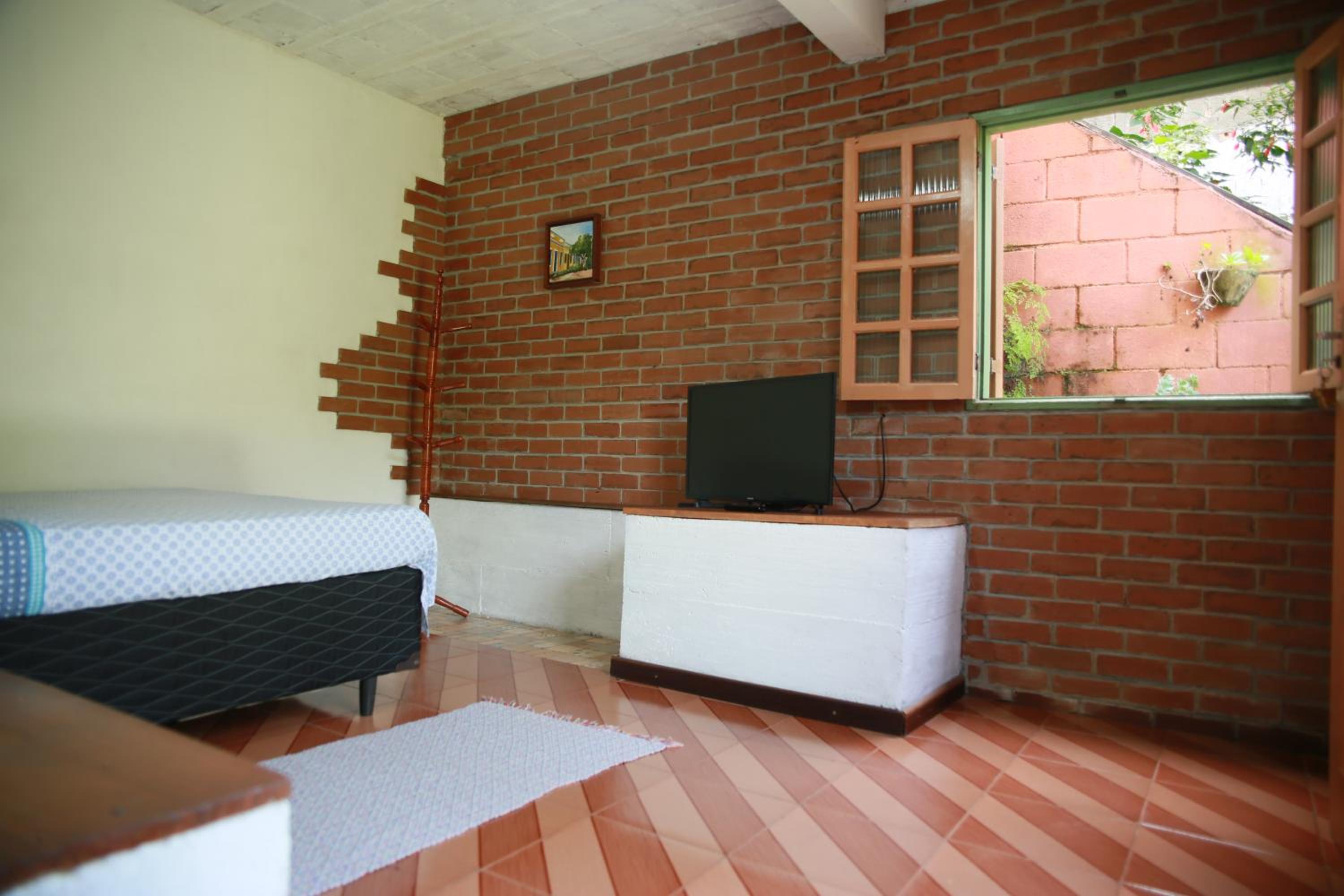 One-Bedroom House photo 1