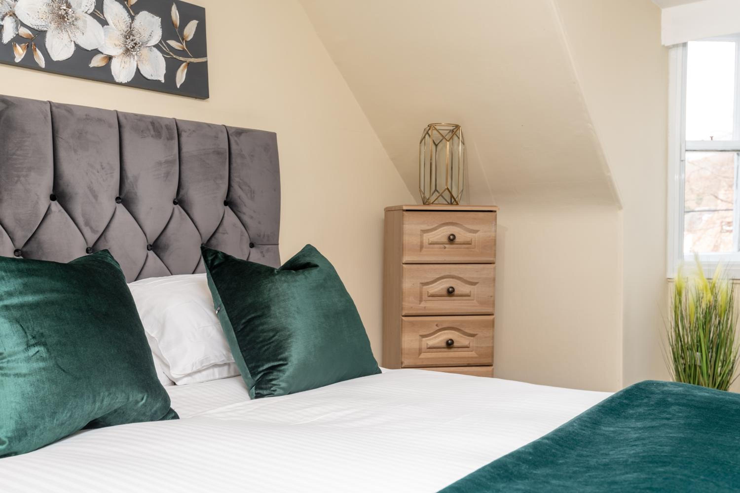 Double Room with Mountain View - Photo 7