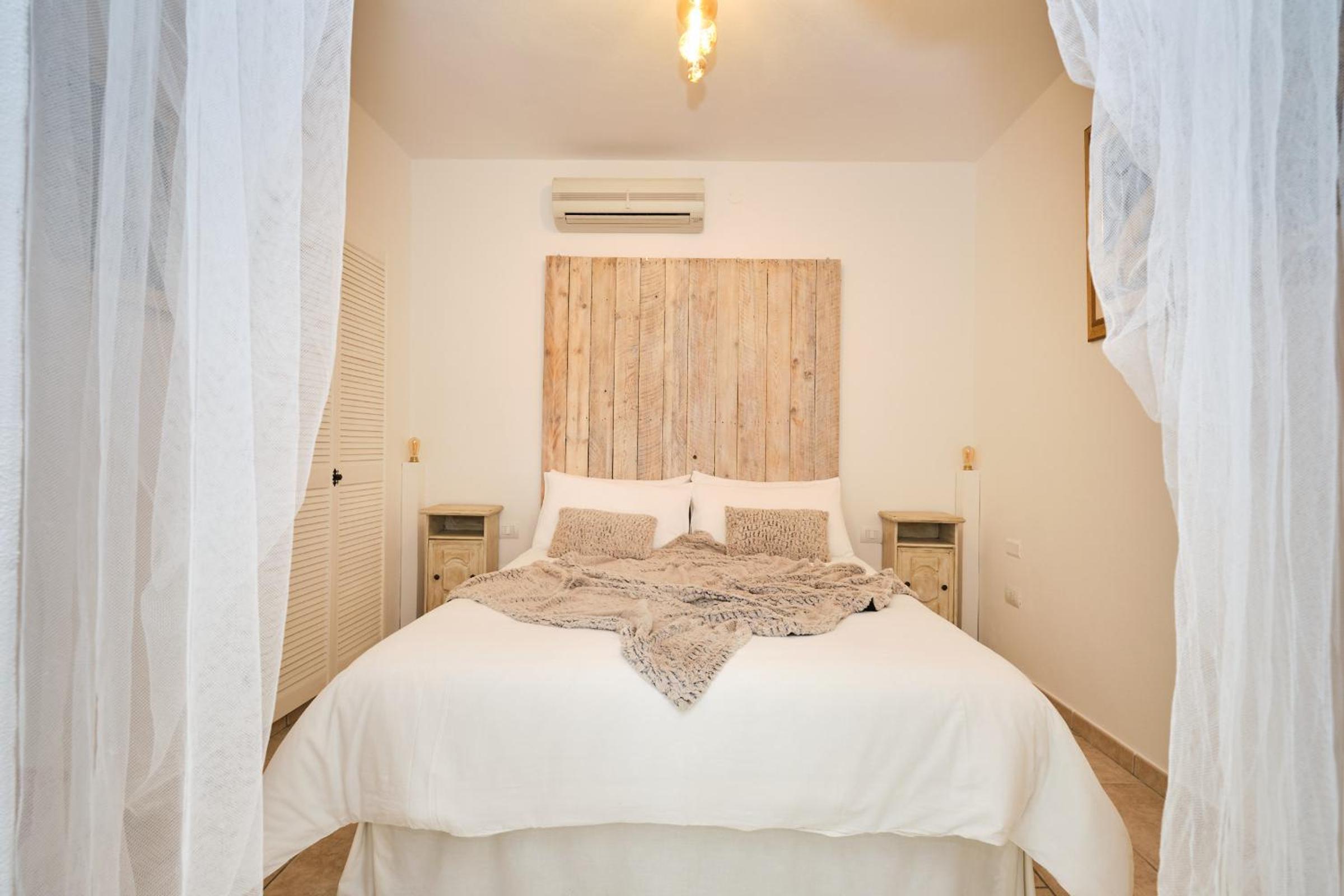 Double Room with Private Bathroom photo 1