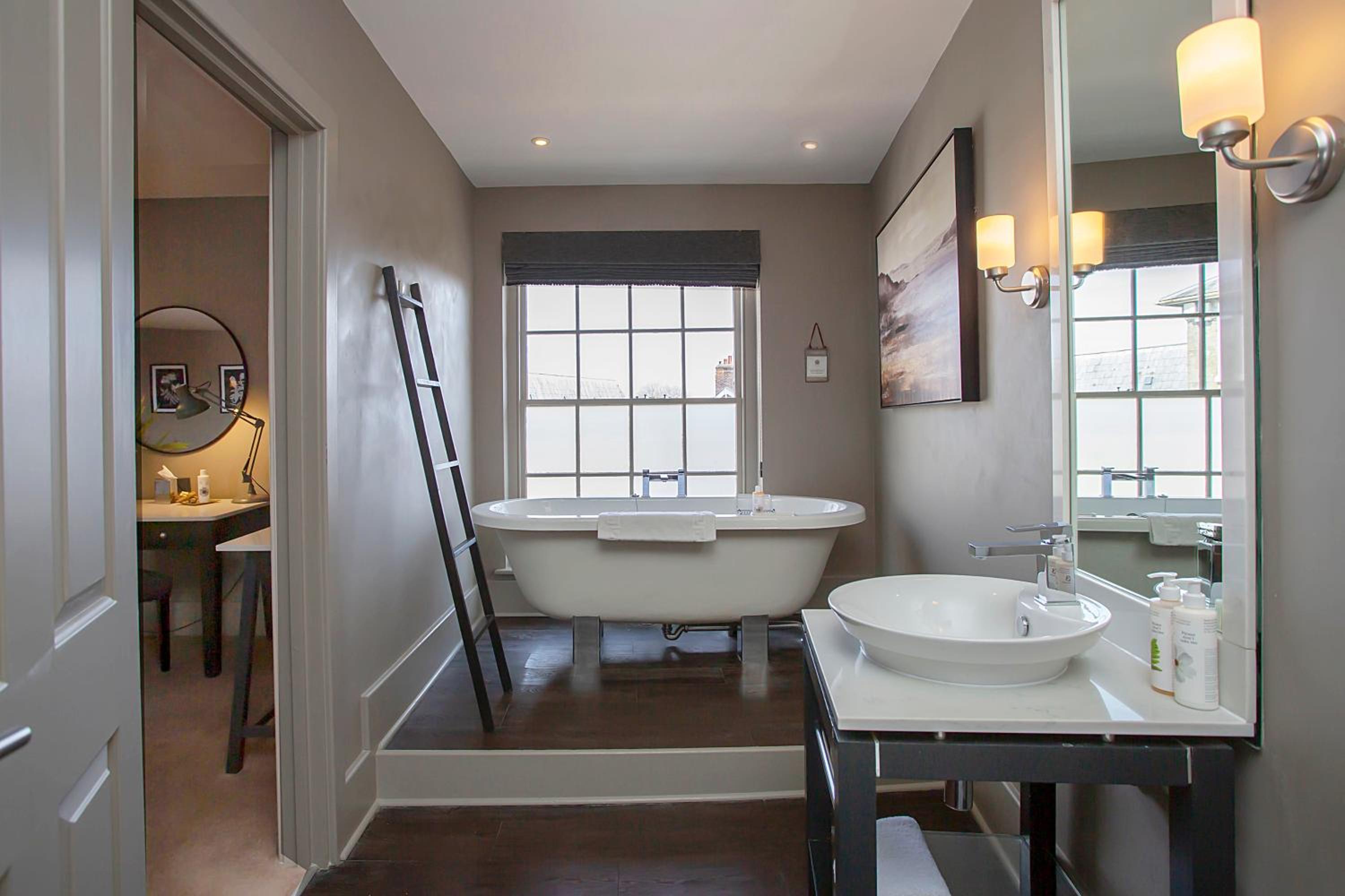 Premium Double Room photo 2