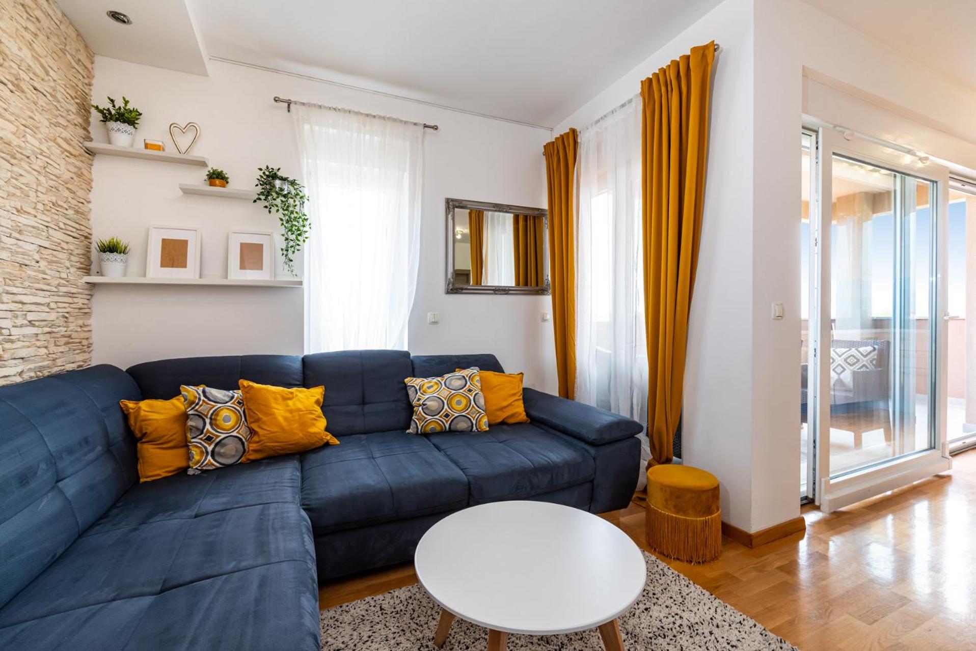 Deluxe Apartment photo 1