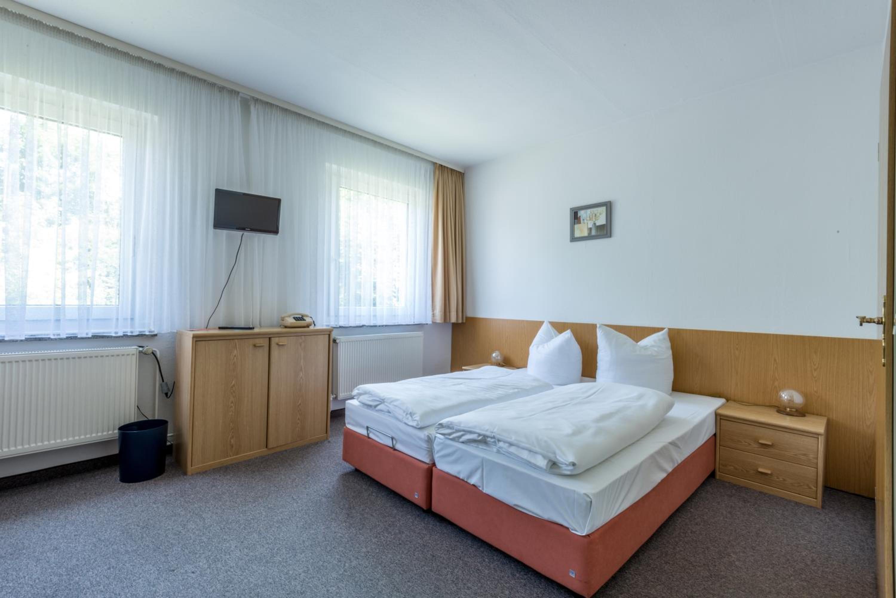 Double Room - Photo 4