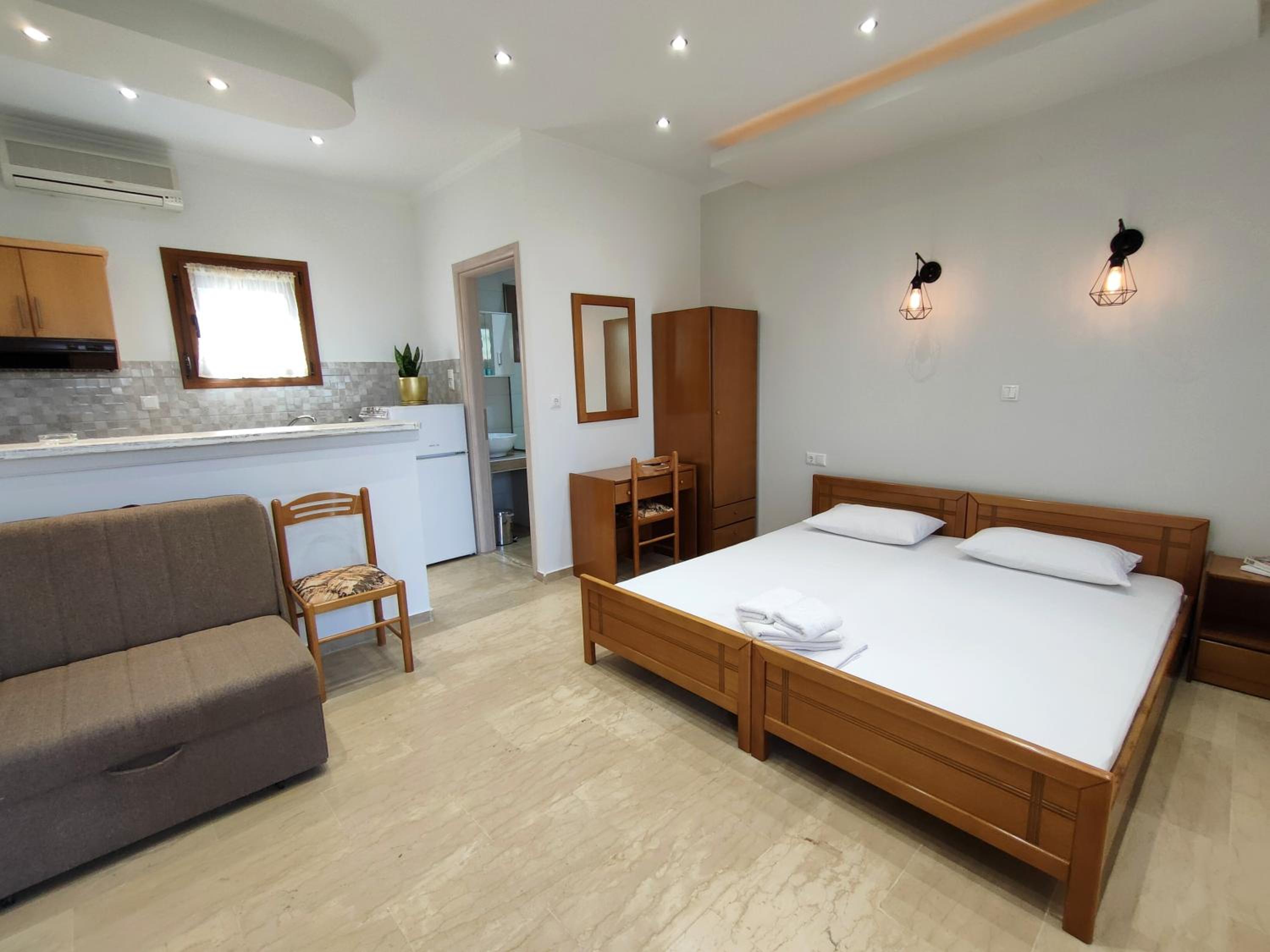 Double Room with Balcony photo 1