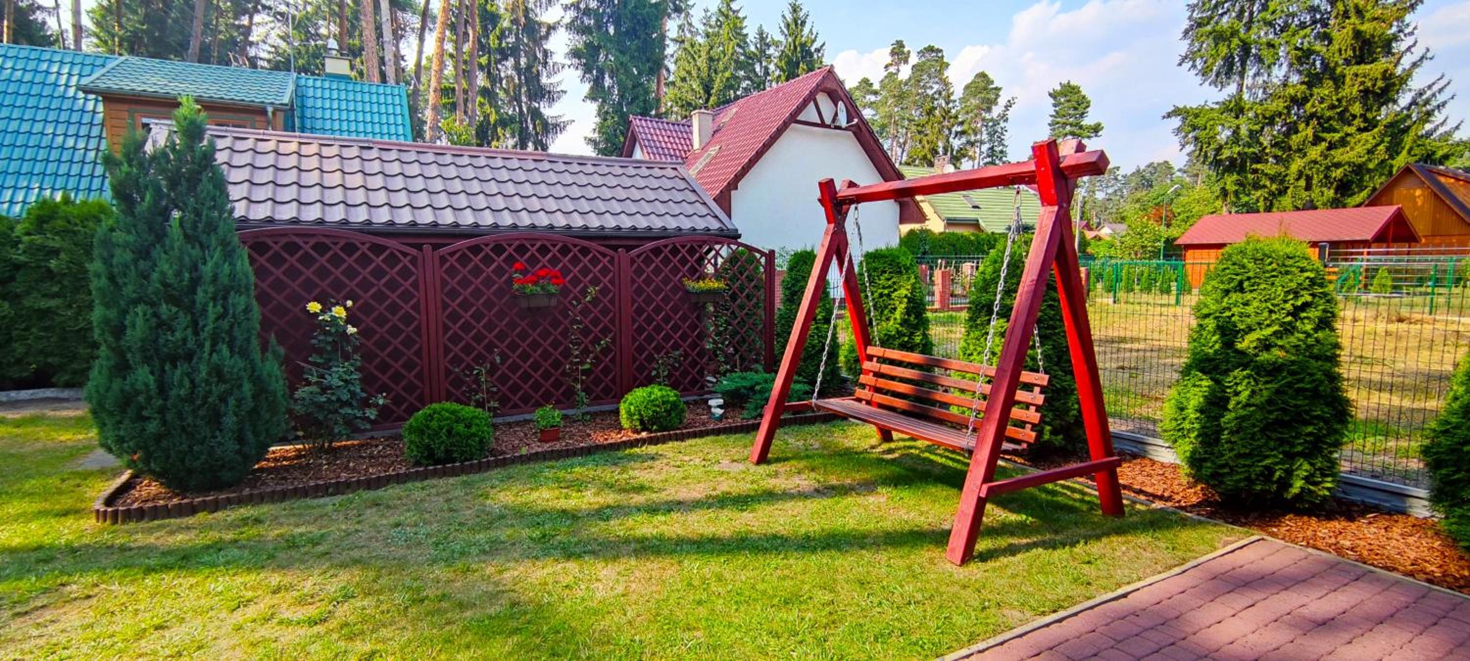 Three-Bedroom House photo 2
