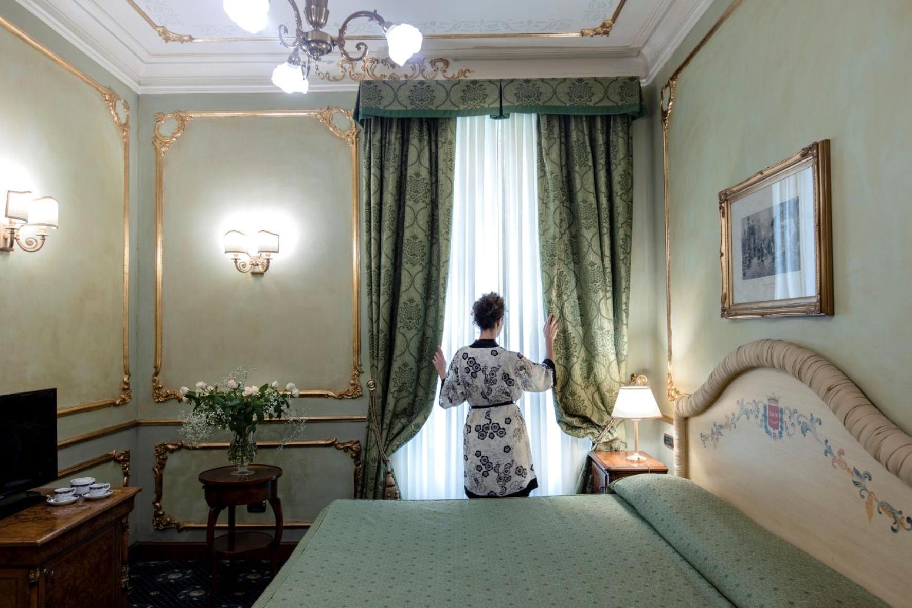 Classic Double Room - Photo 6