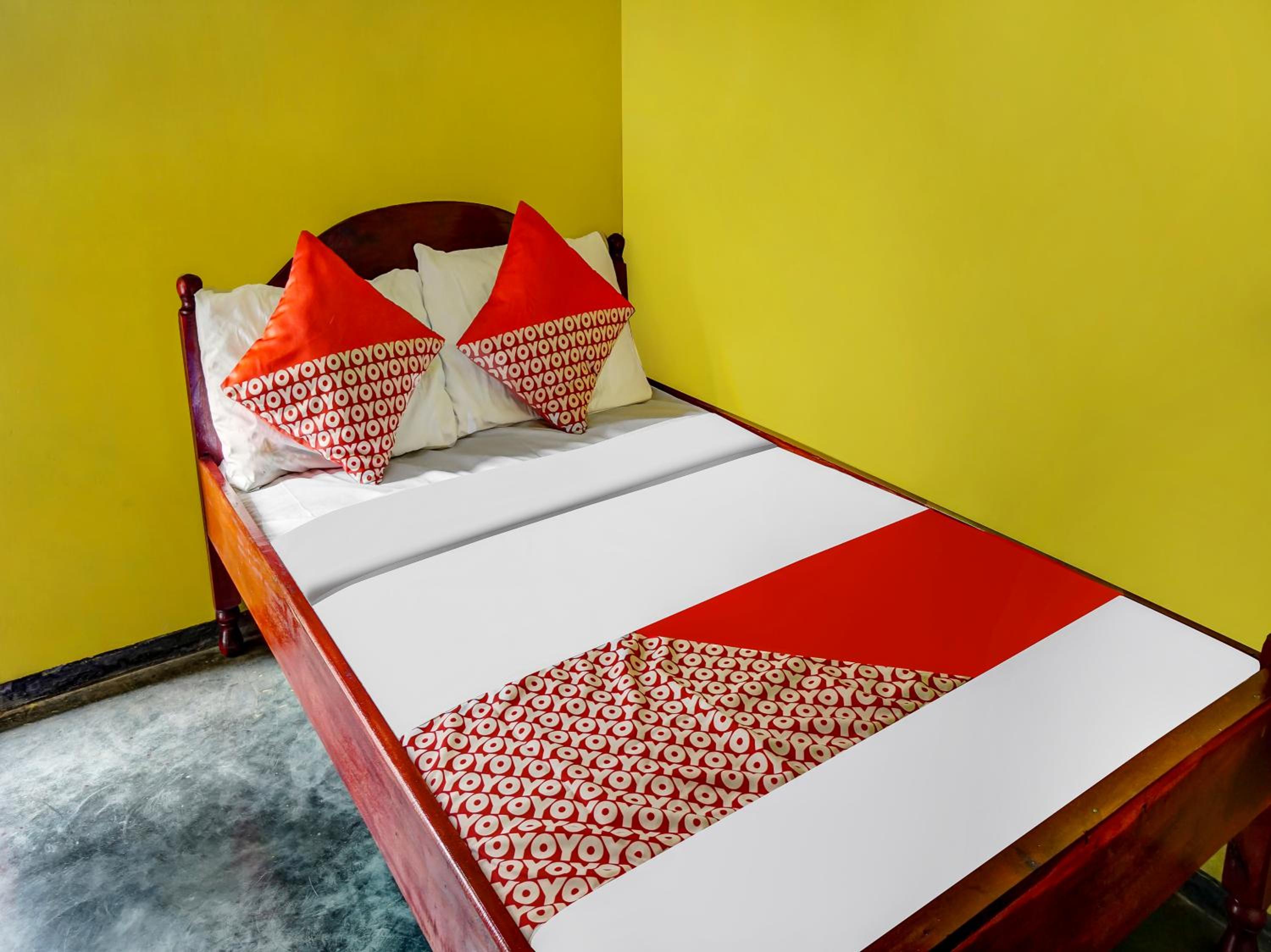 Standard Double Room - Photo 3