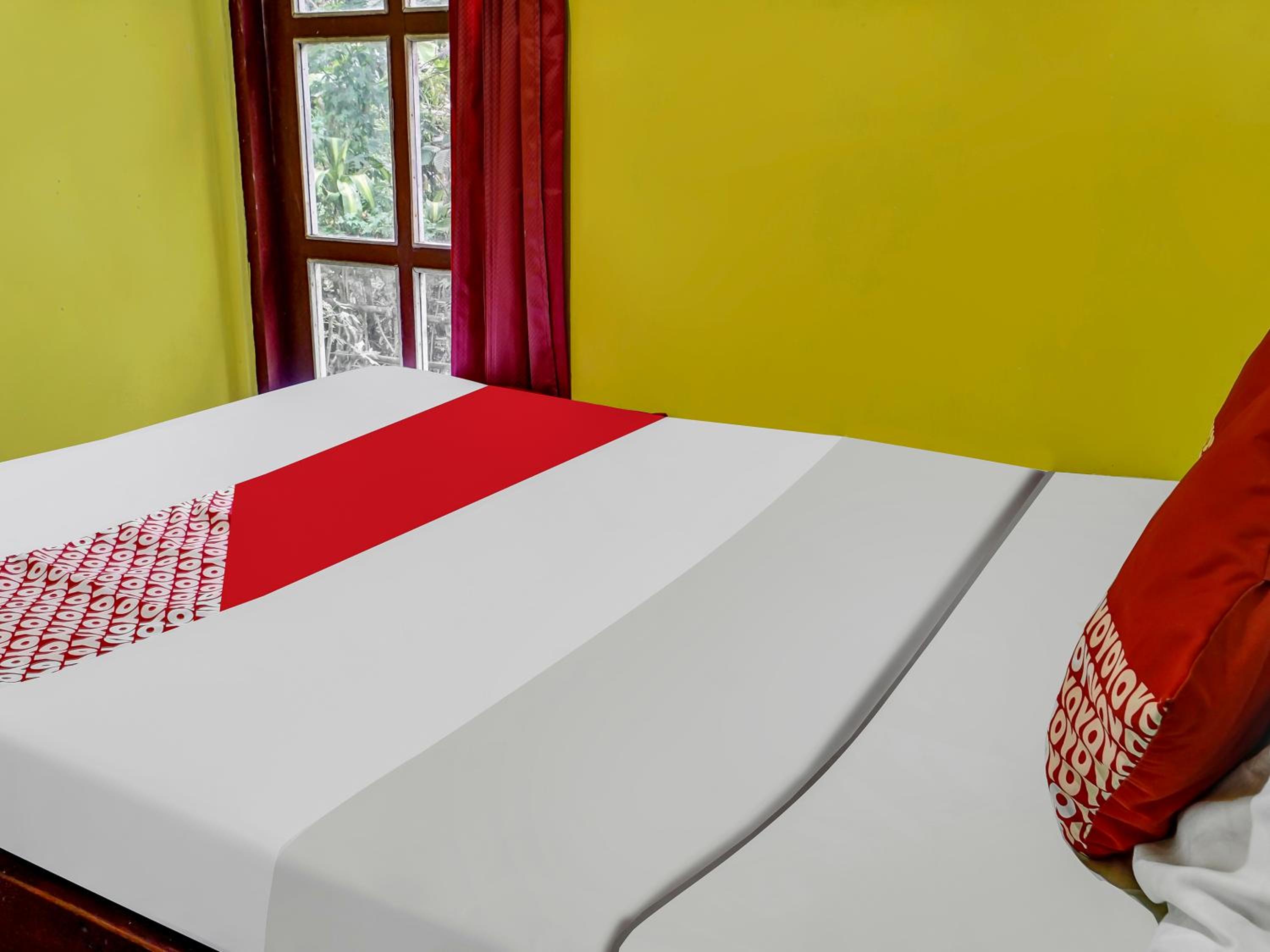 Standard Double Room - Photo 10