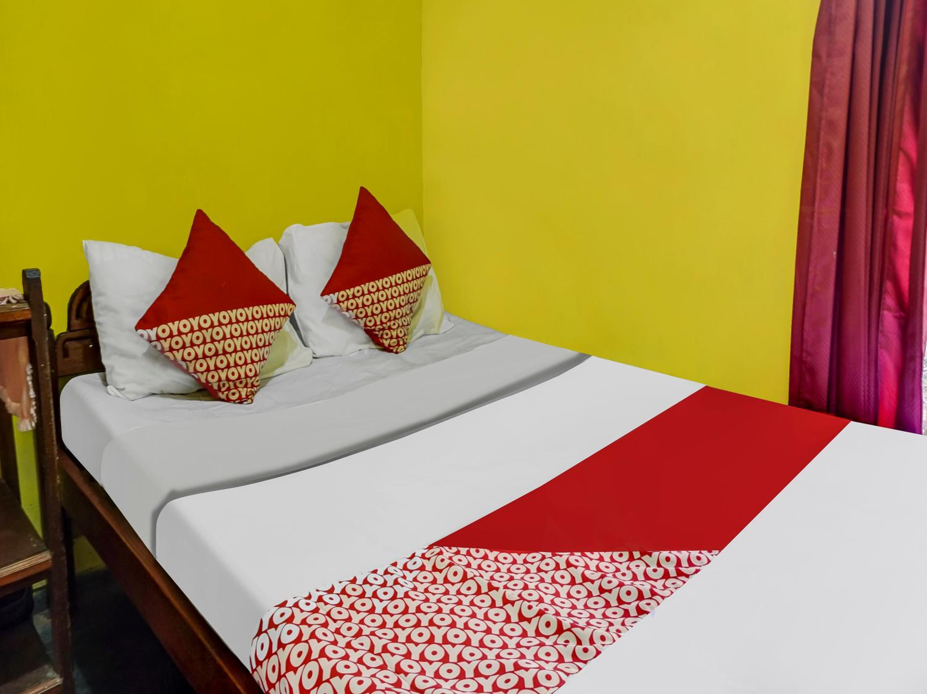 Standard Double Room - Photo 15