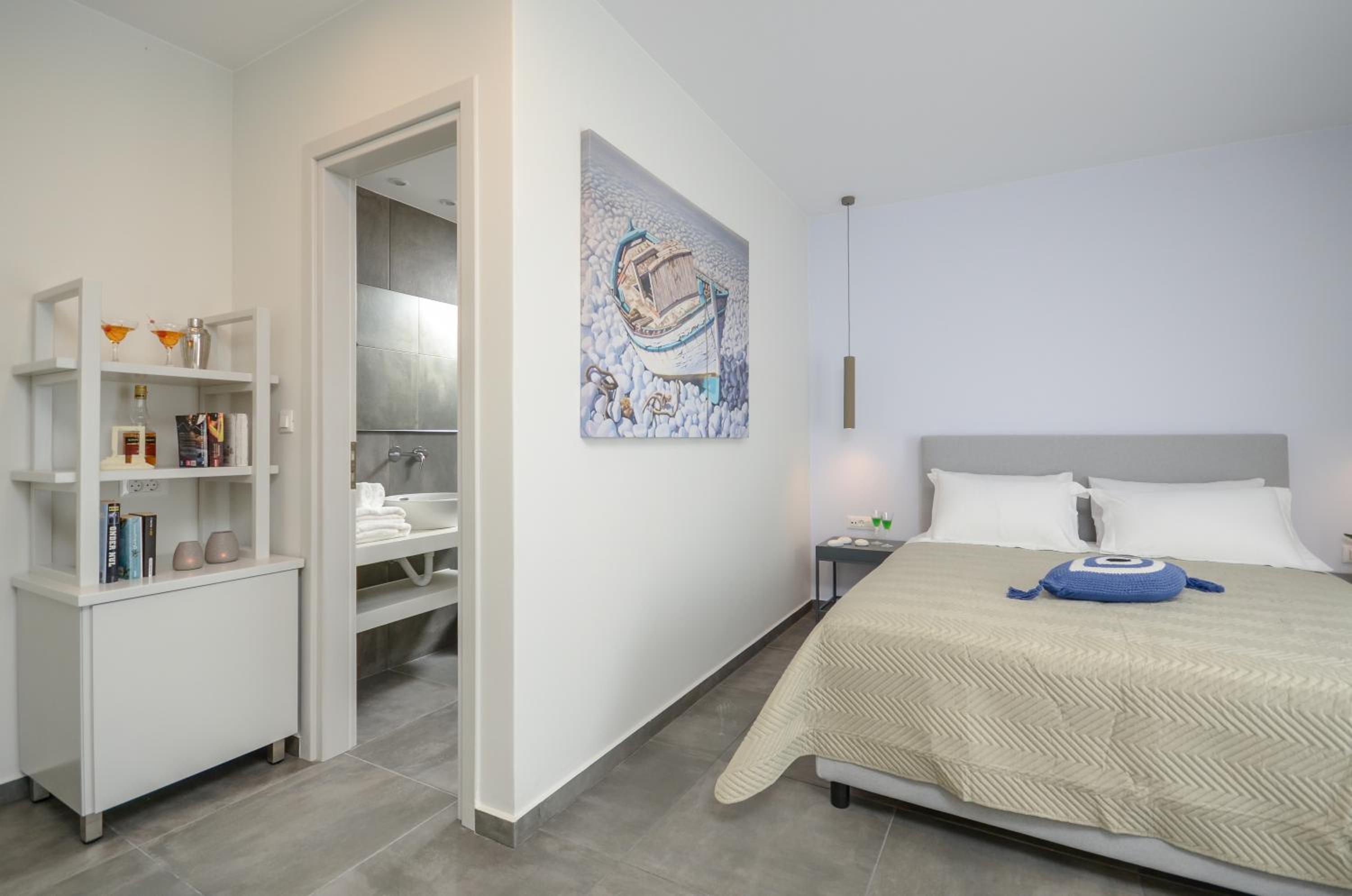 Superior Double Room with Garden View - Photo 3