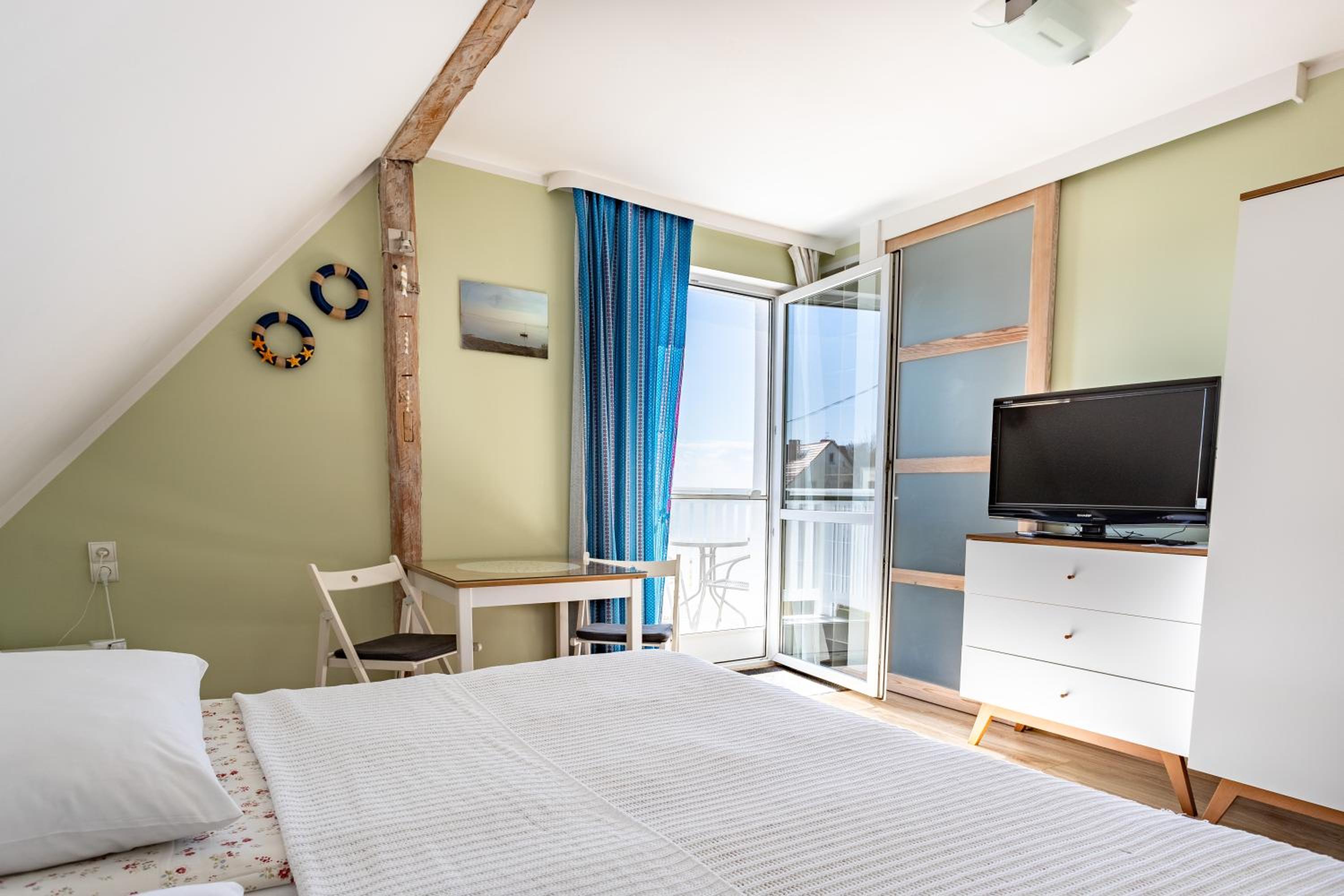 Double or Twin Room photo 2