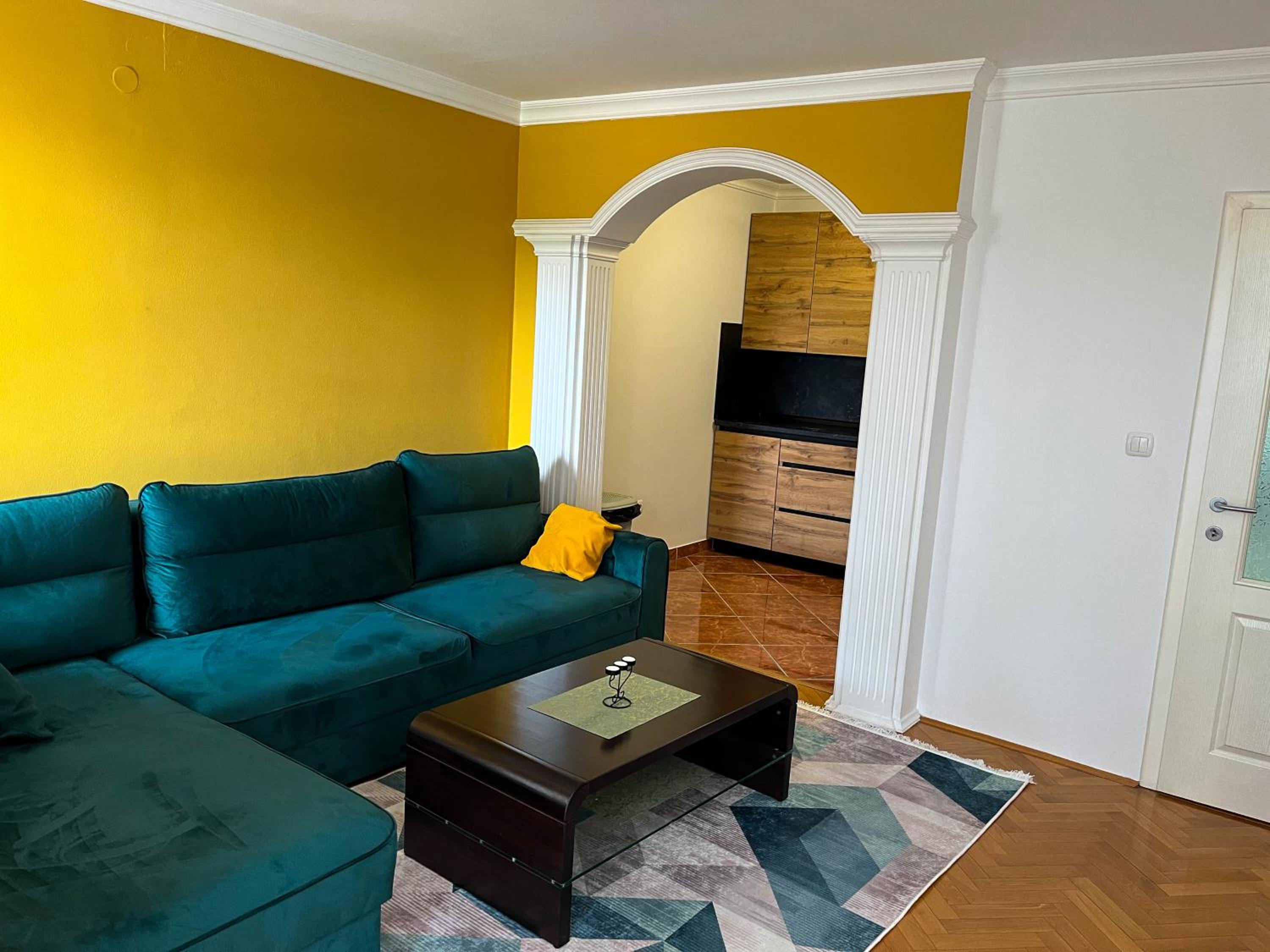 One-Bedroom Apartment photo 3