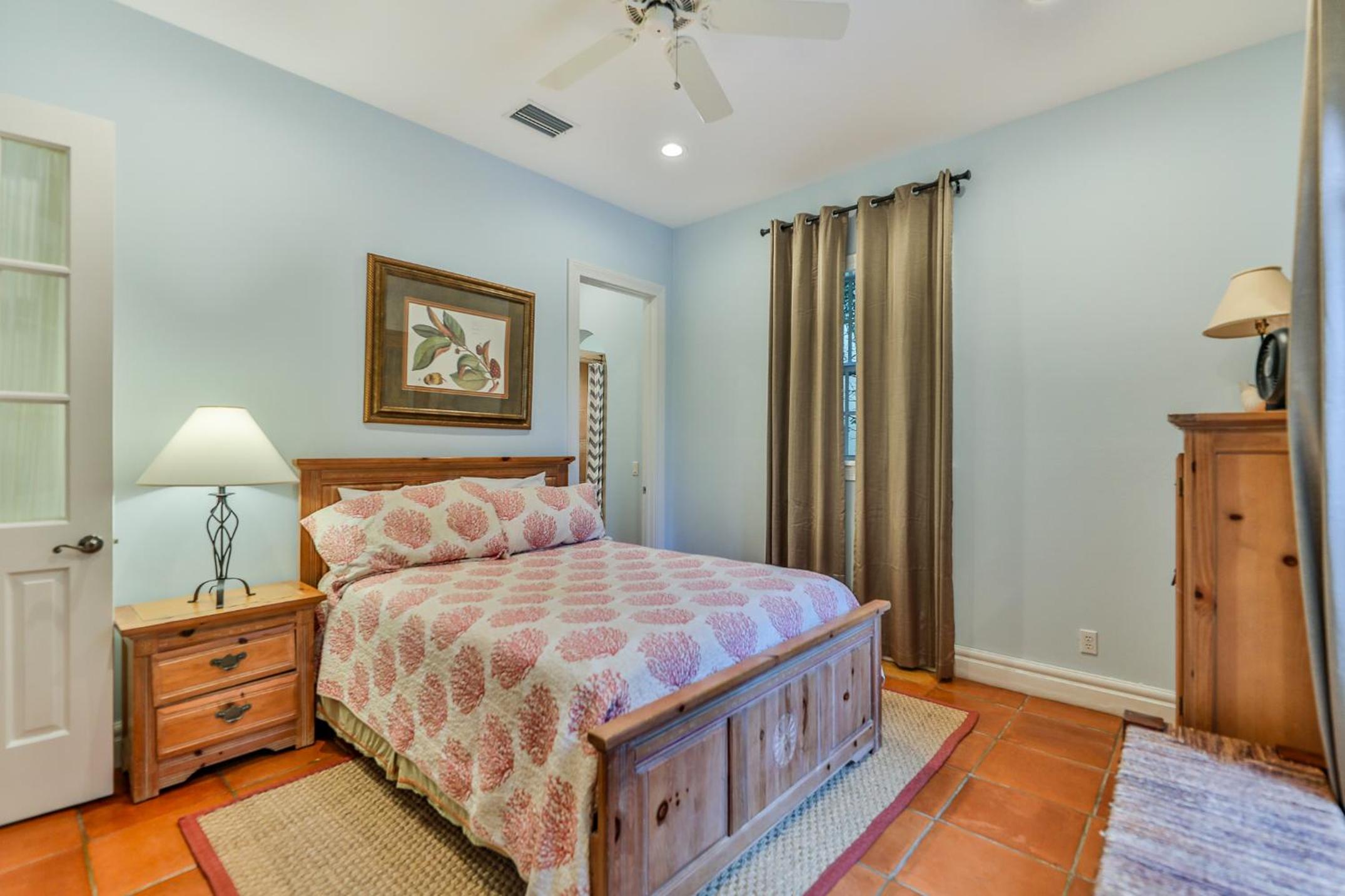 Four-Bedroom Holiday Home photo 2