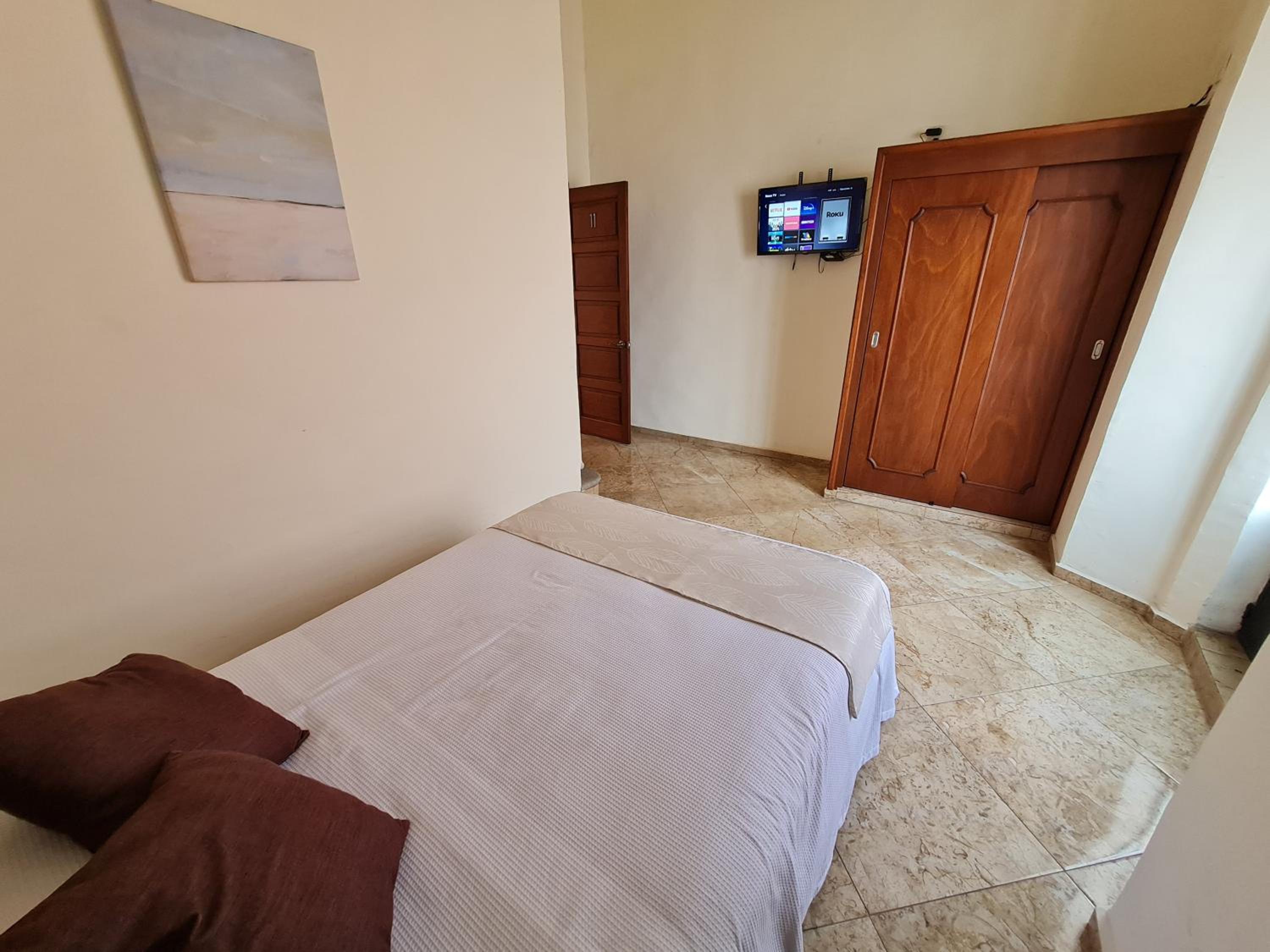 Single Room photo 3