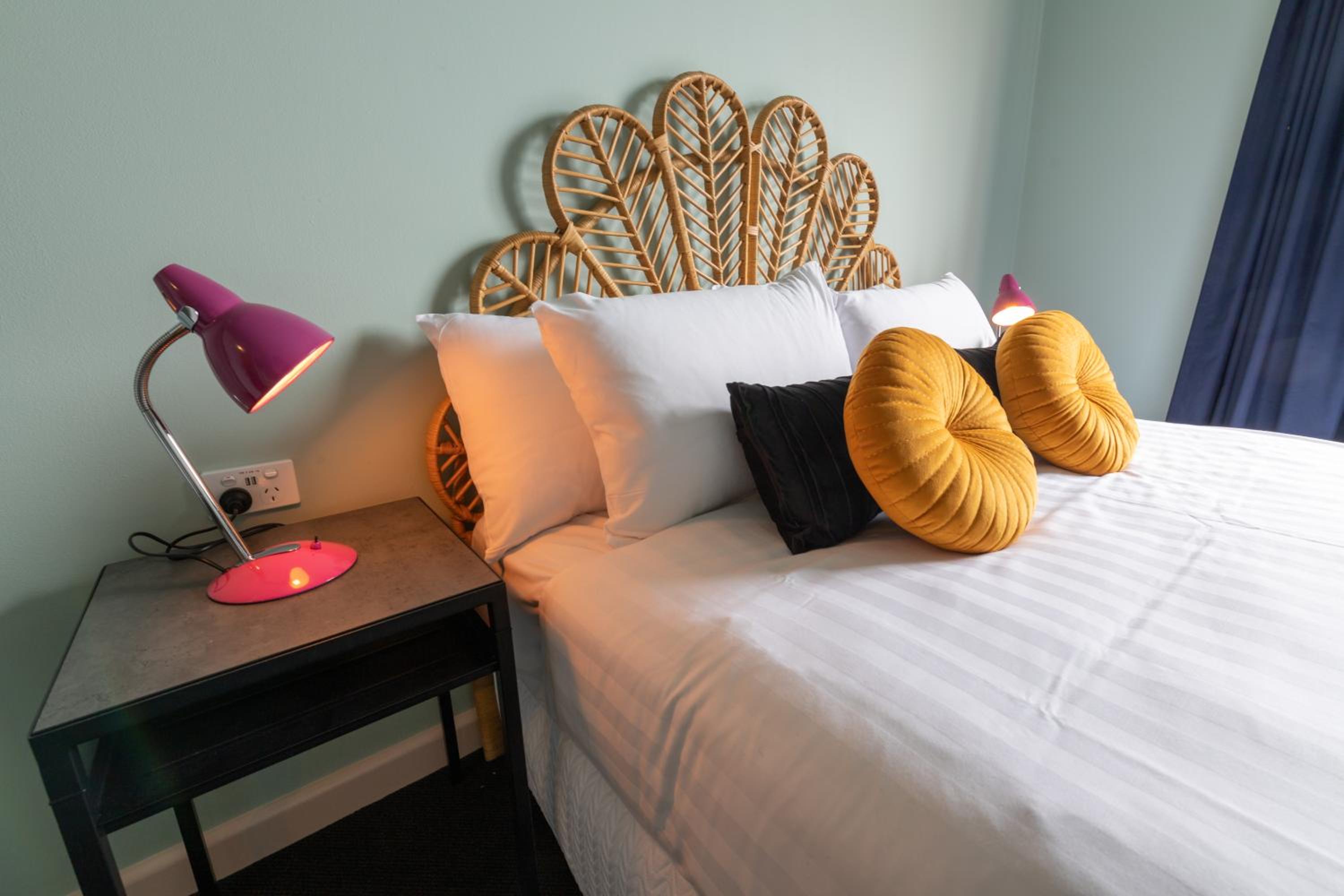 Standard Double Room - Non Smoking - Photo 4