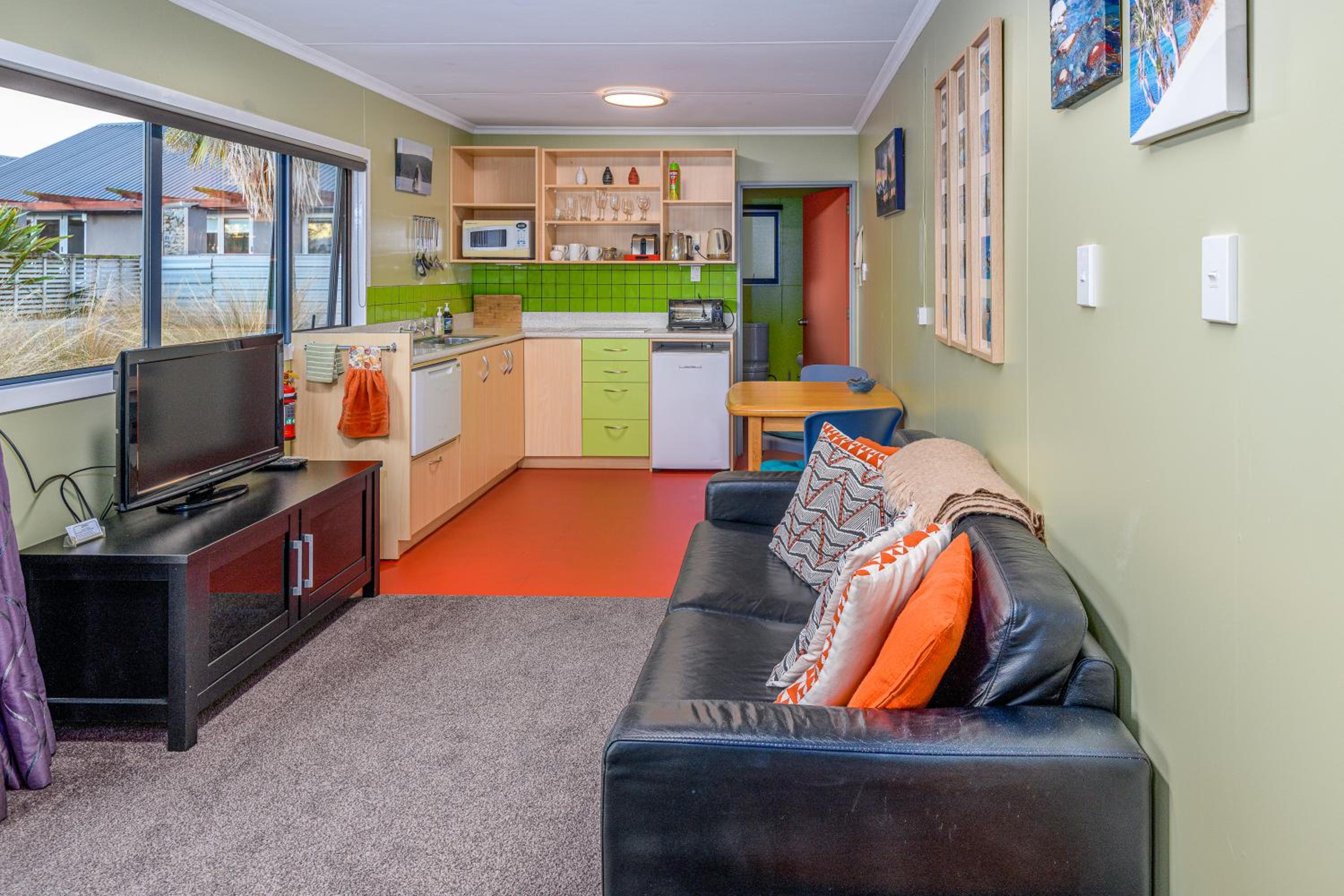 Double Room with Mountain View - Photo 19