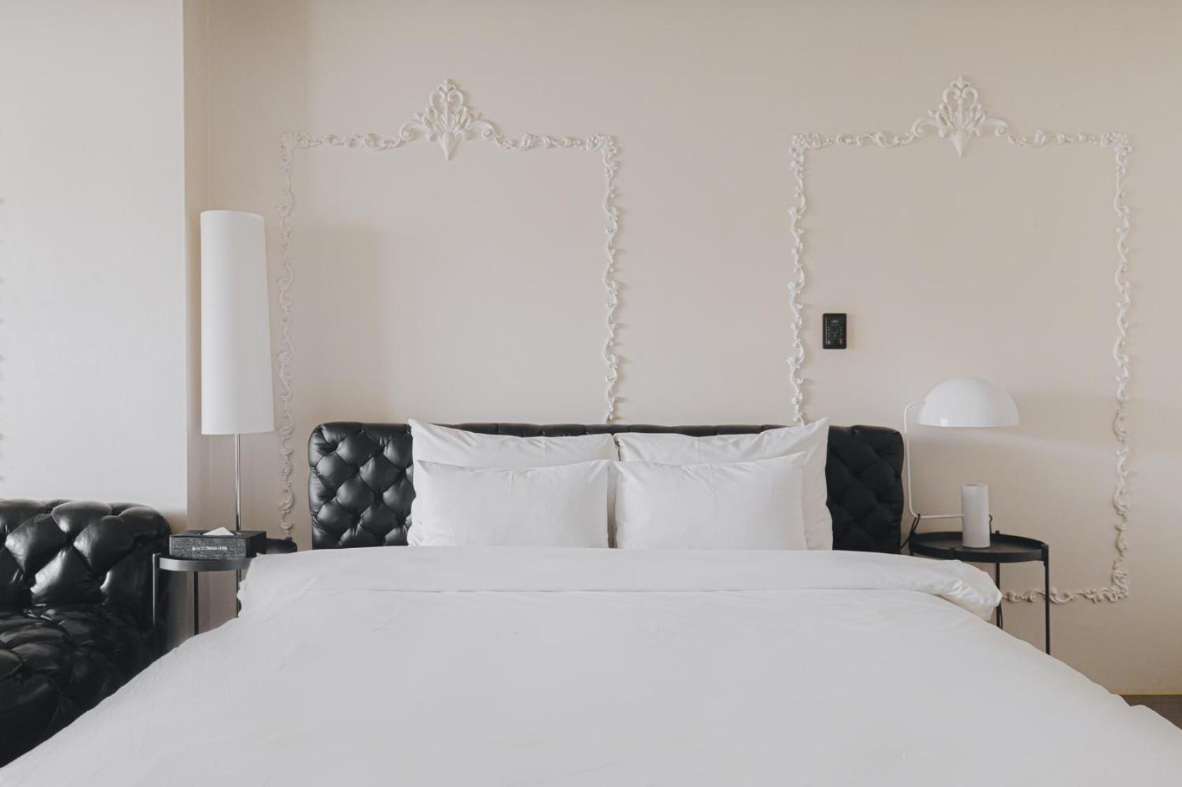 Culture Suite with Terrace