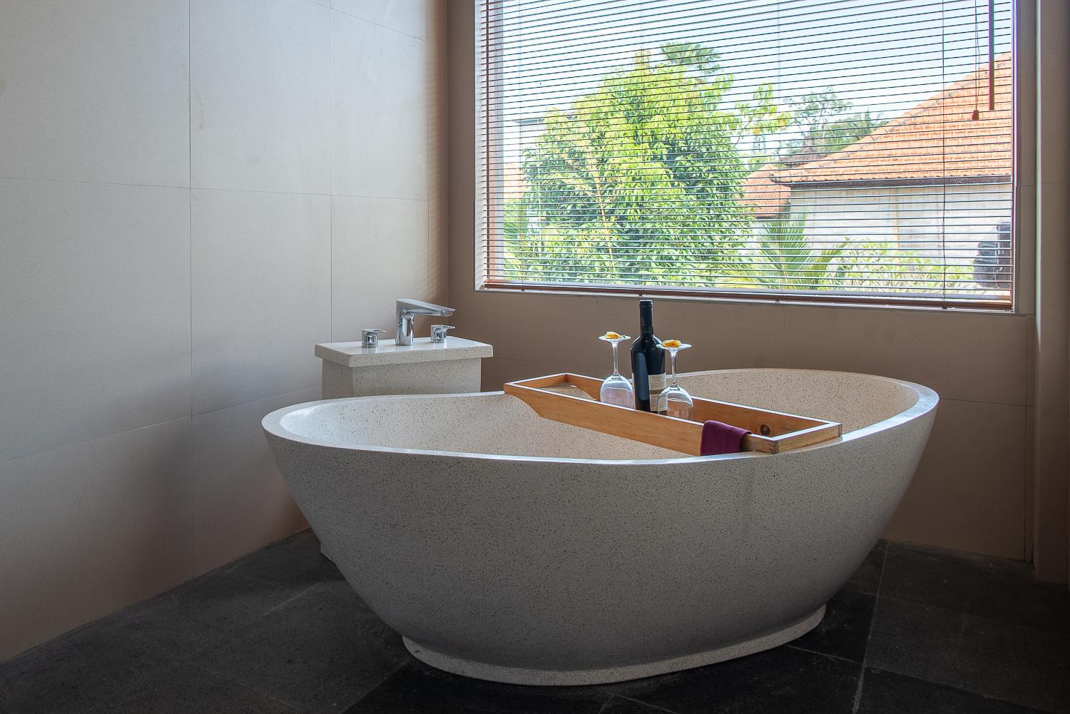 Honeymoon Package At Suite