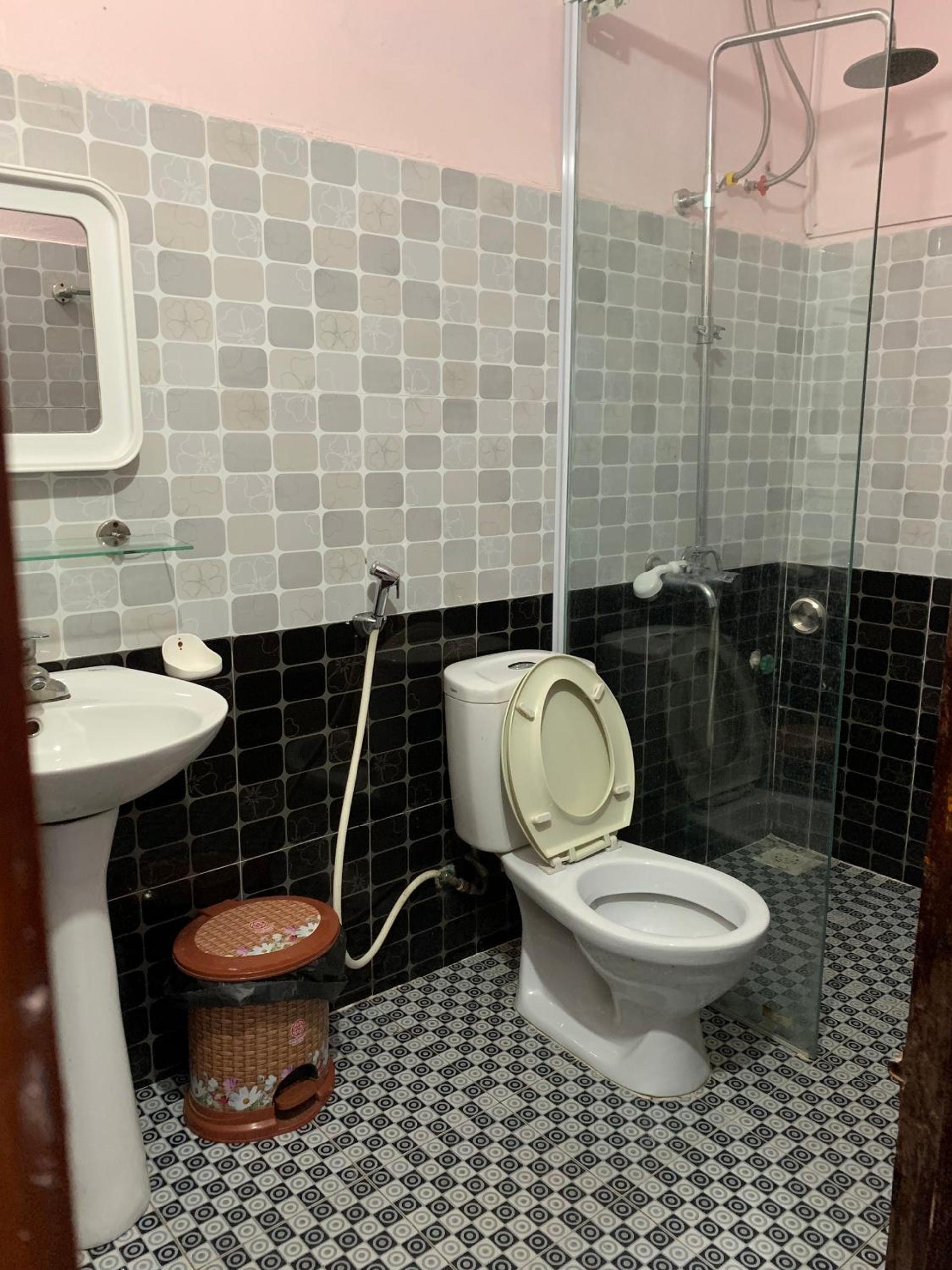 Budget Double or Twin Room photo 2