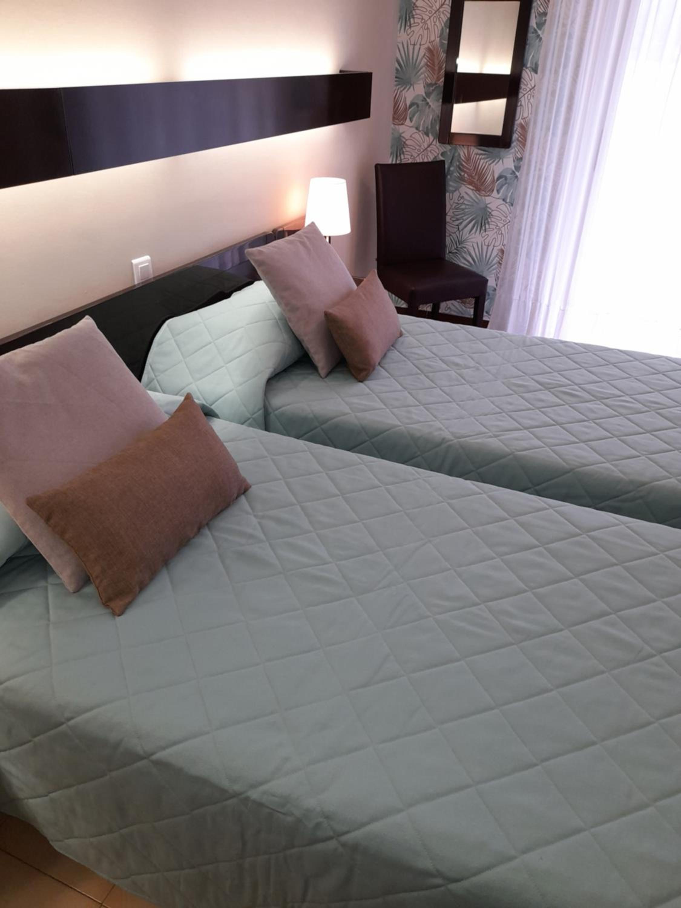 Twin Room with Sea View photo 1