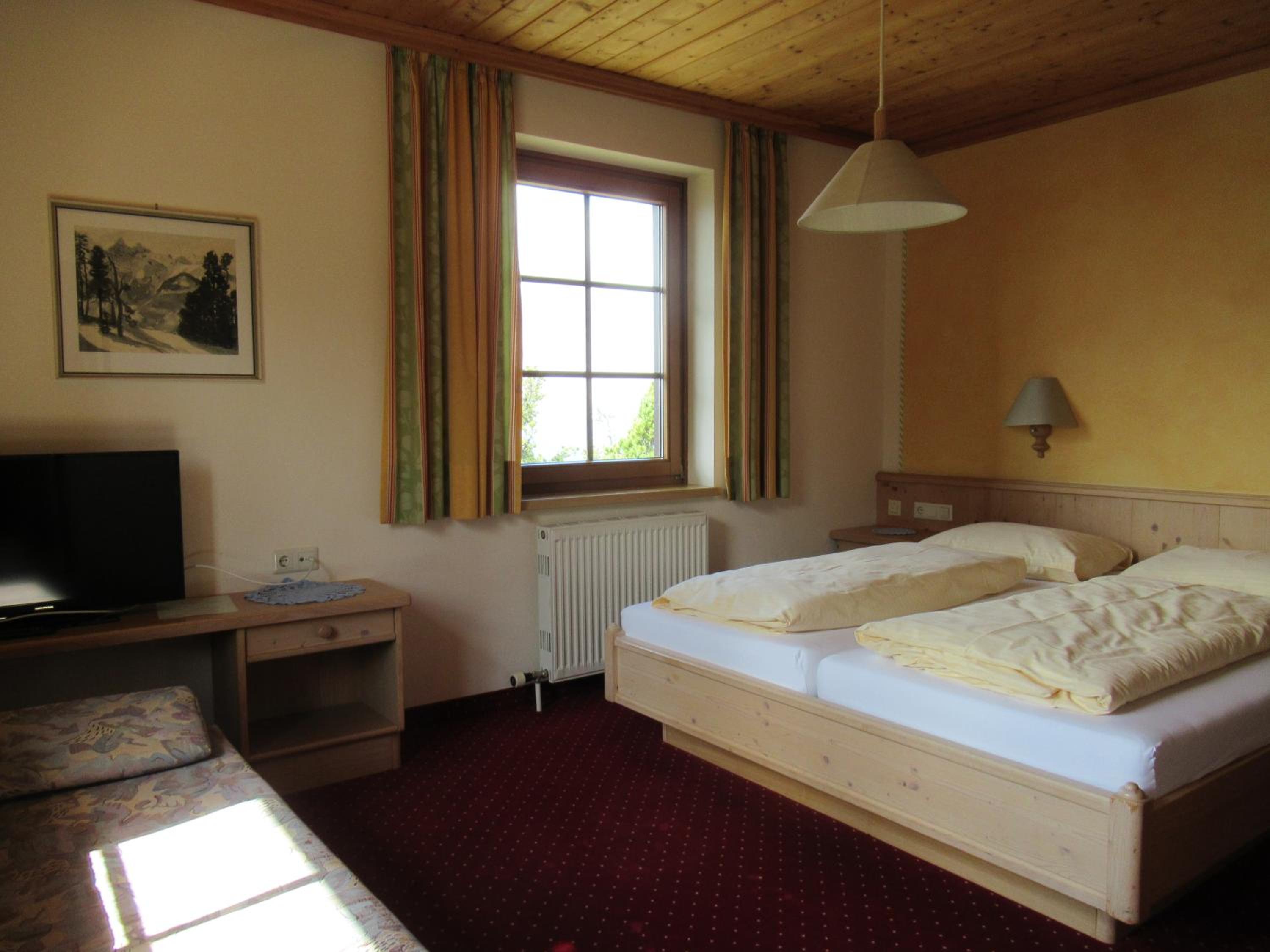 Double Room - Photo 4