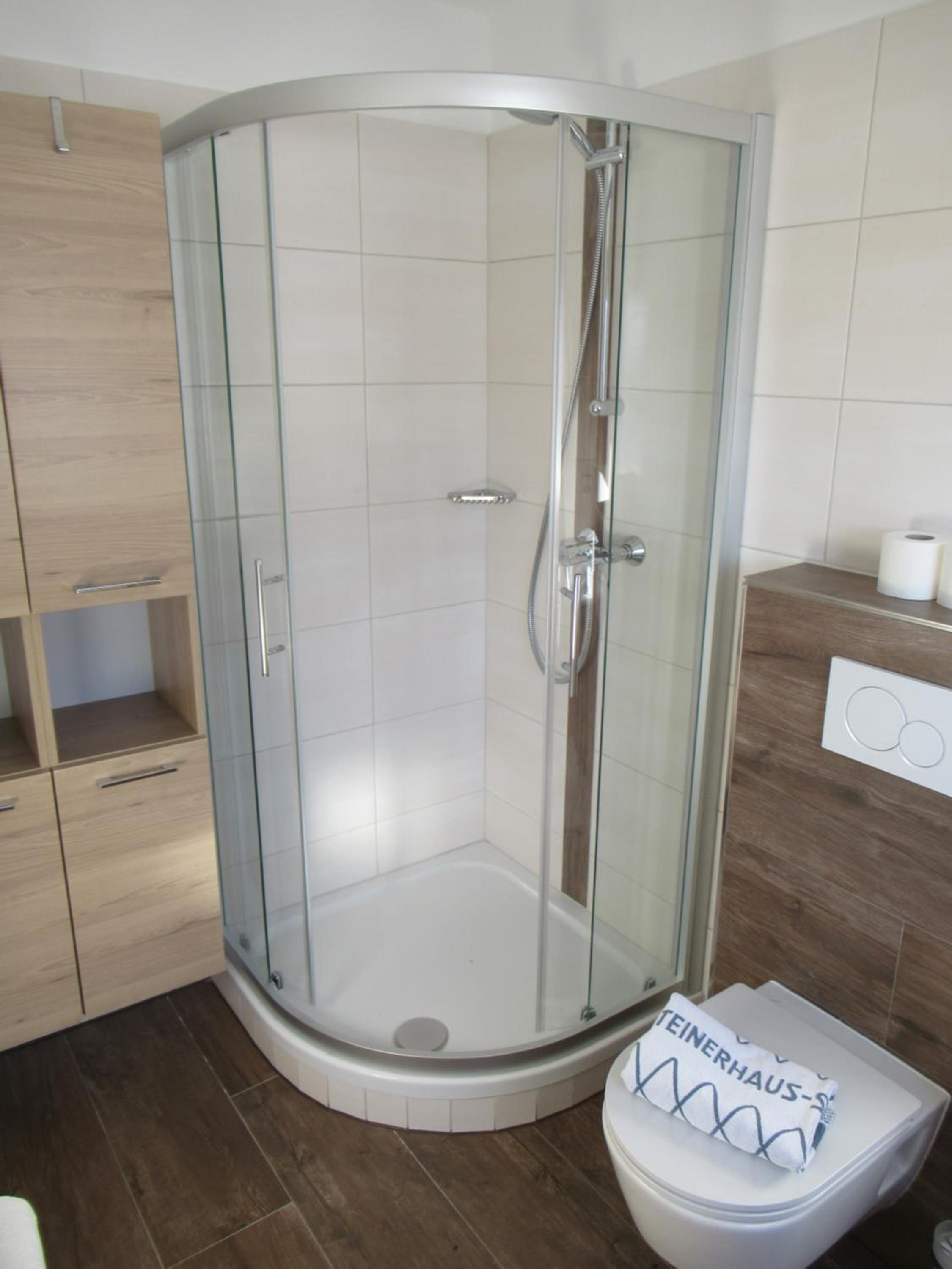 Small Double Room - Photo 3