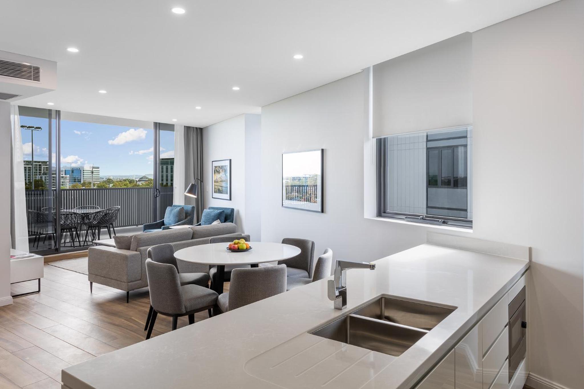 Three-Bedroom Luxury Suite photo 3