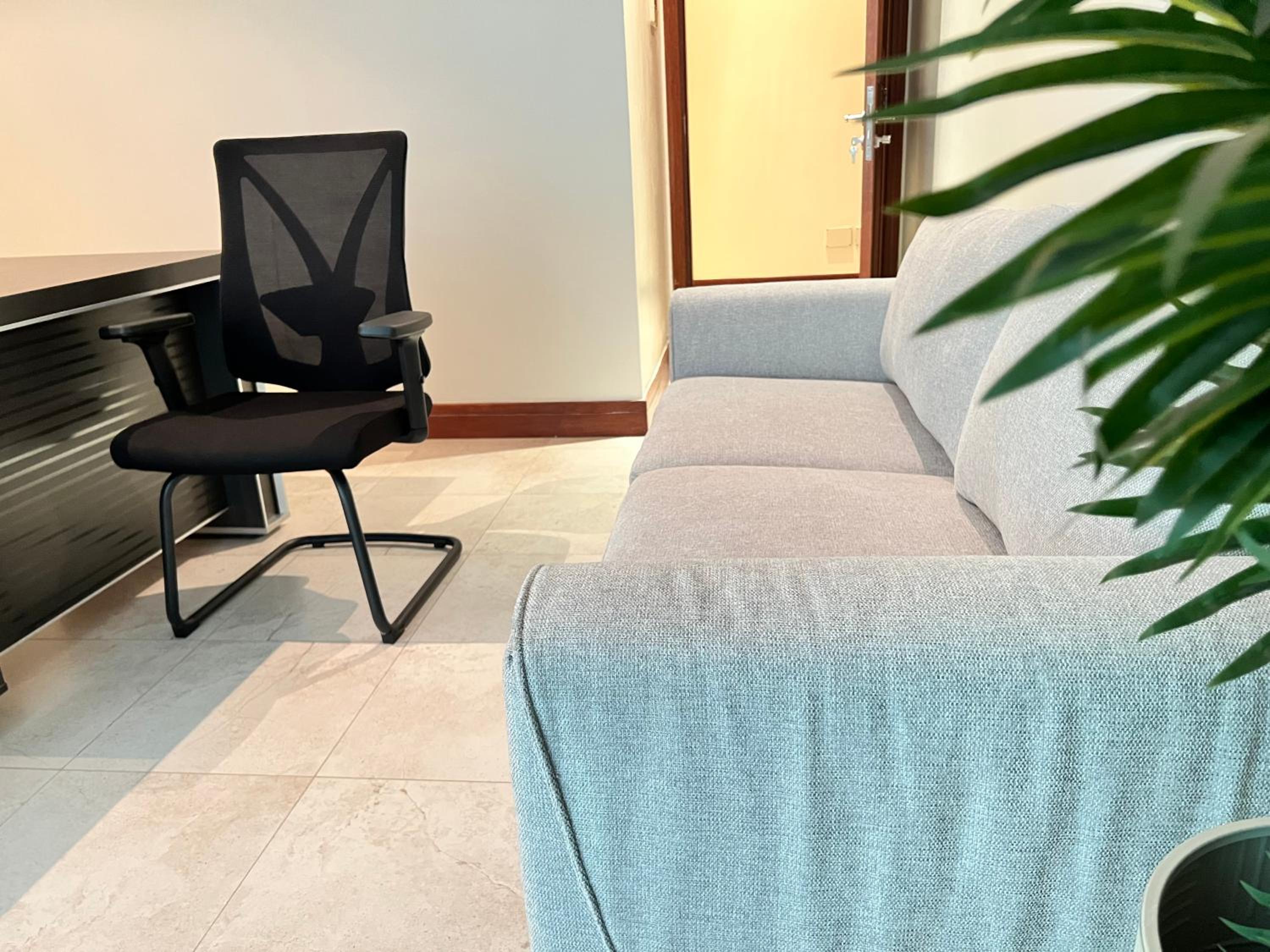 Penthouse Apartment - Photo 18