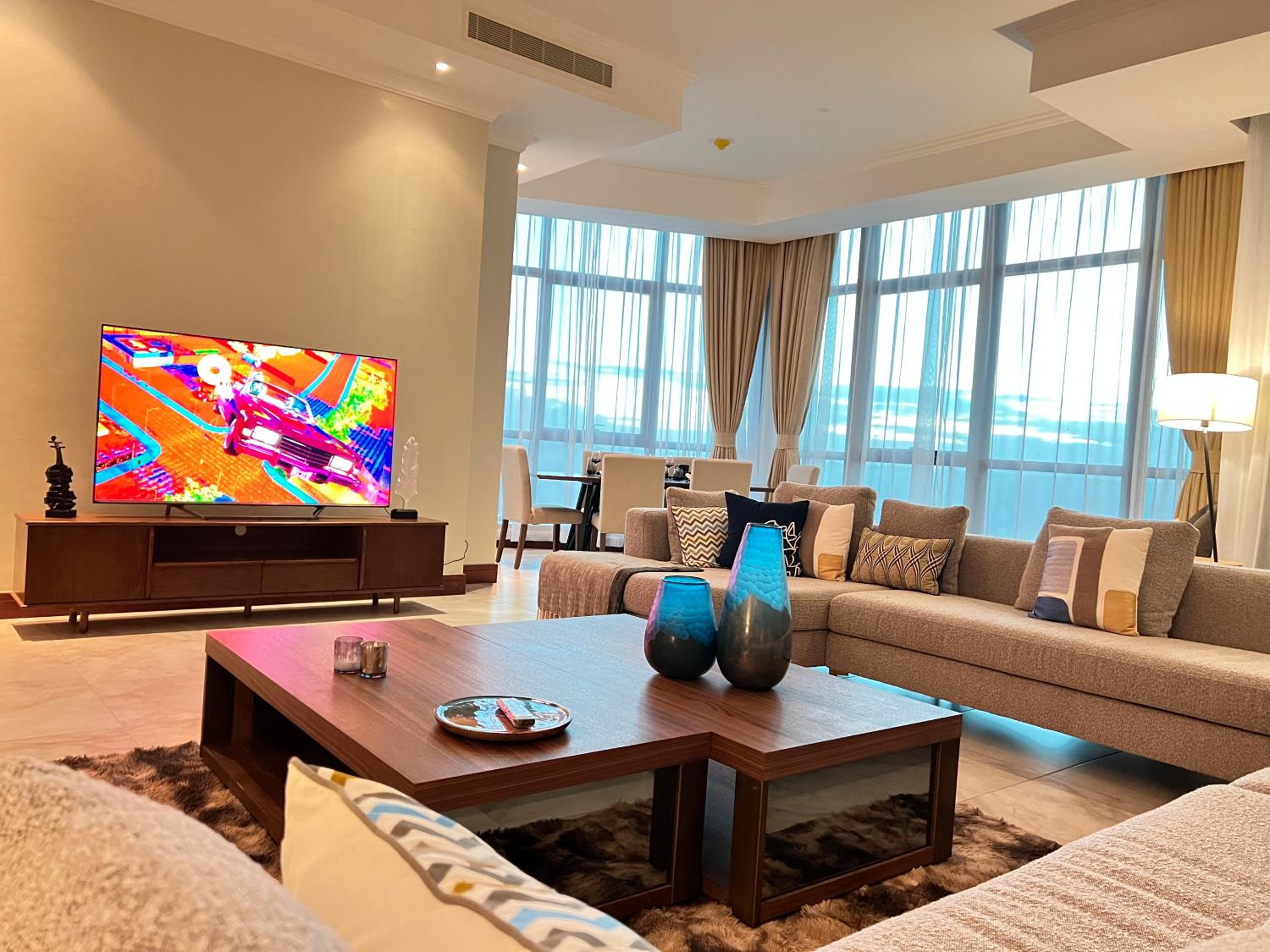 Penthouse Apartment - Photo 3