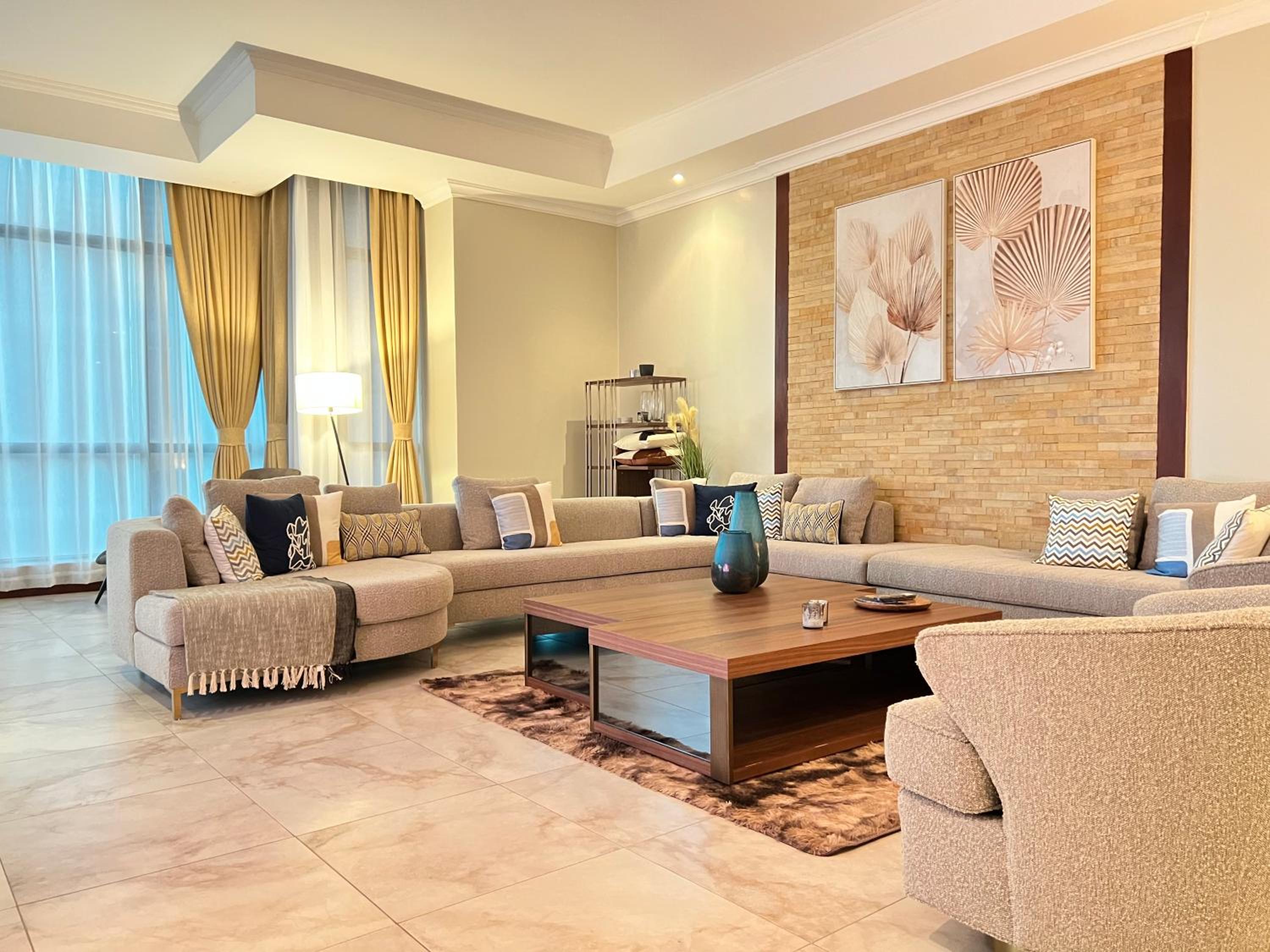 Penthouse Apartment - Photo 1