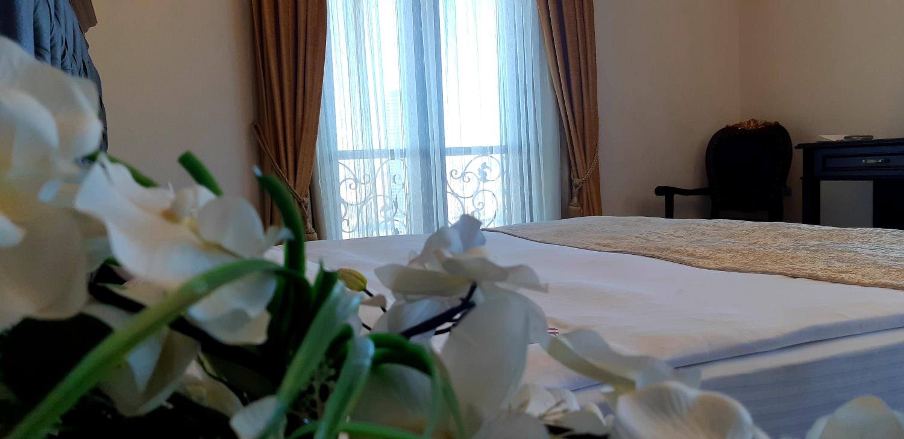 Standard Double or Twin Room - Photo 7