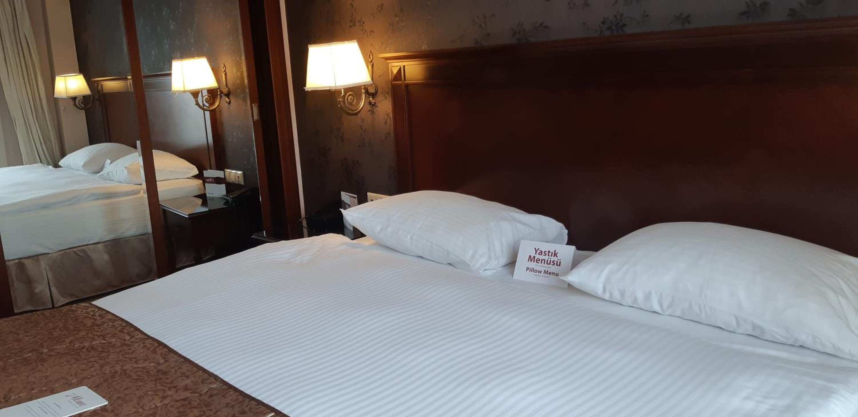 Standard Double or Twin Room - Photo 15