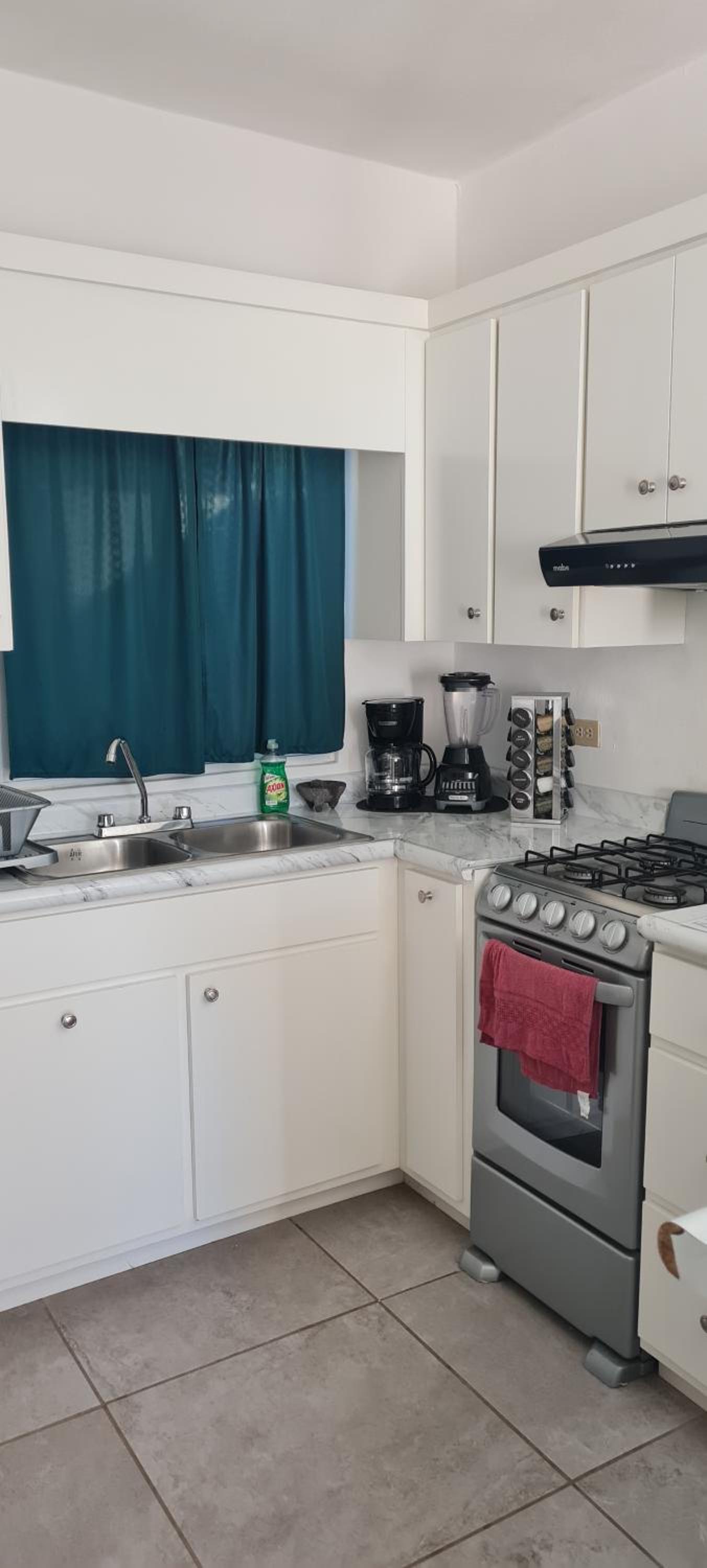 Two-Bedroom House - Photo 11