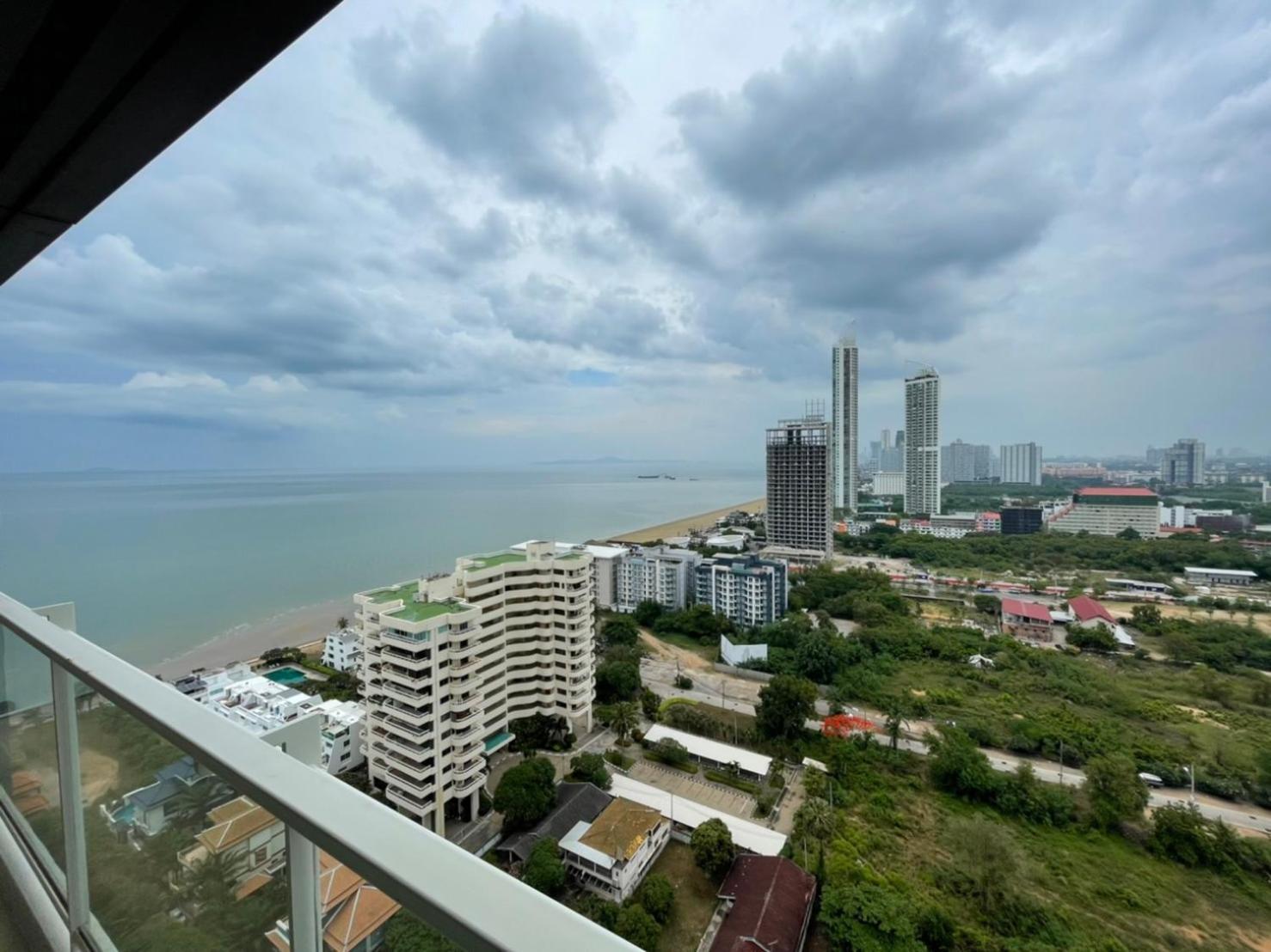 Suite with Sea View - Photo 11