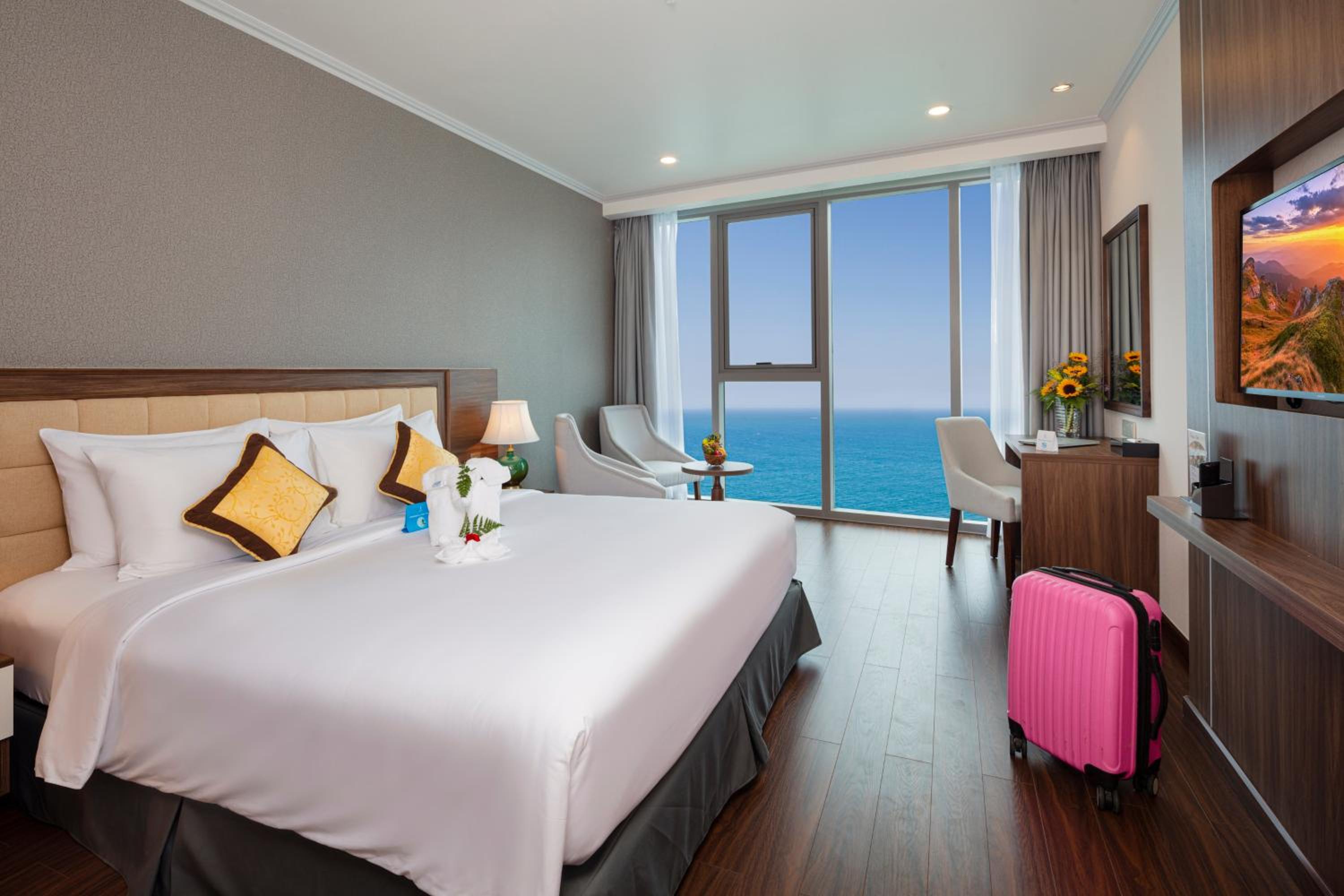 Deluxe Double Room with Sea View photo 1