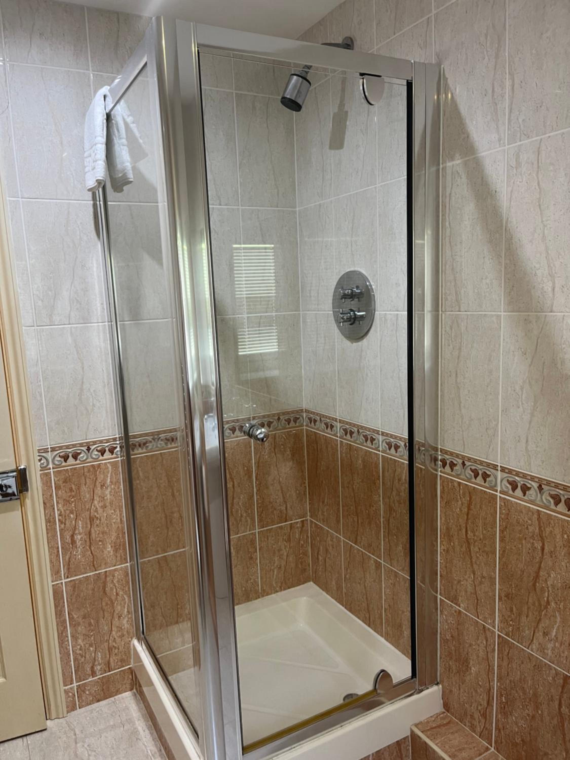 Standard Double Or Twin Room photo 3