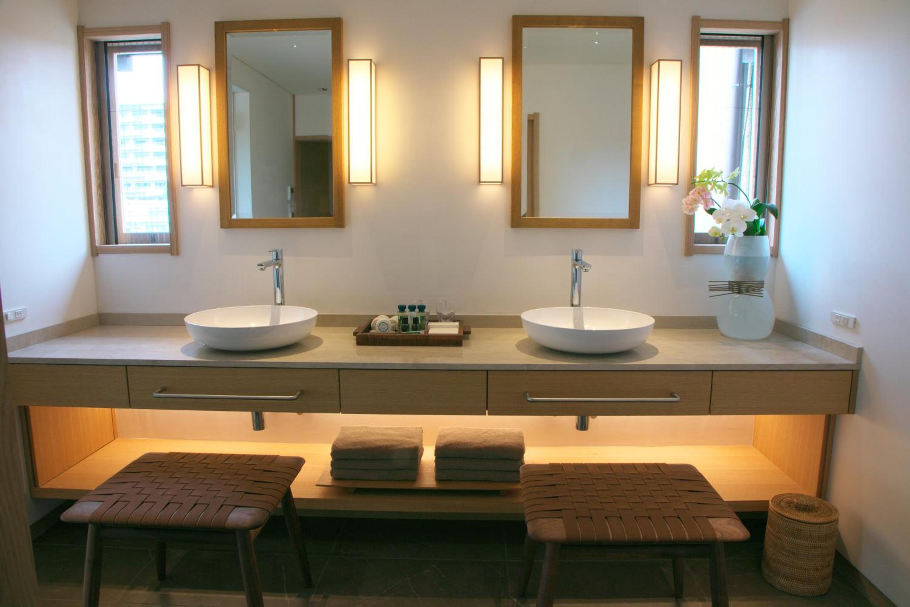Traditional Sukiya-Style Suite Room with Private Hot Spring