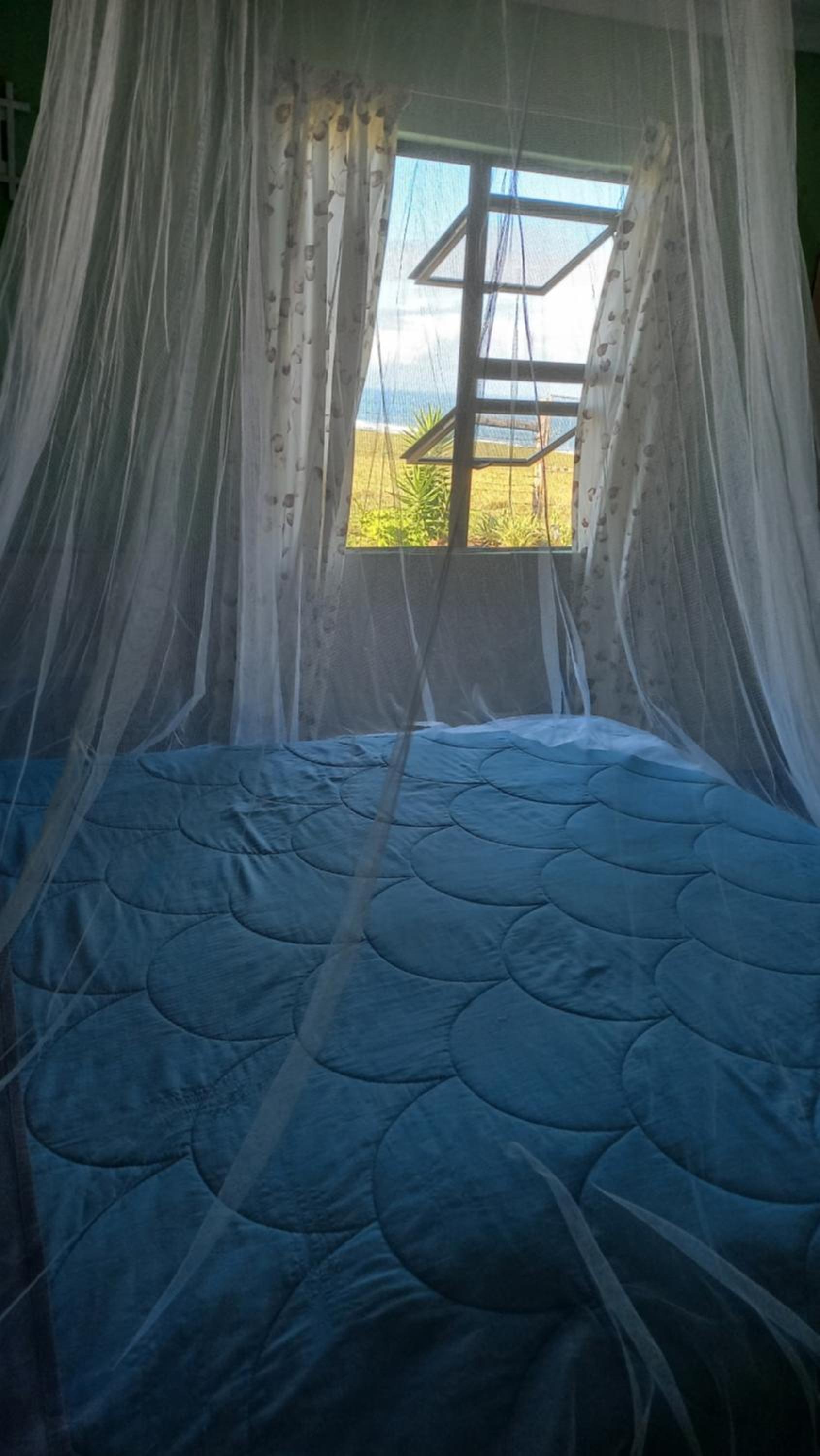 Two-Bedroom House - Photo 10