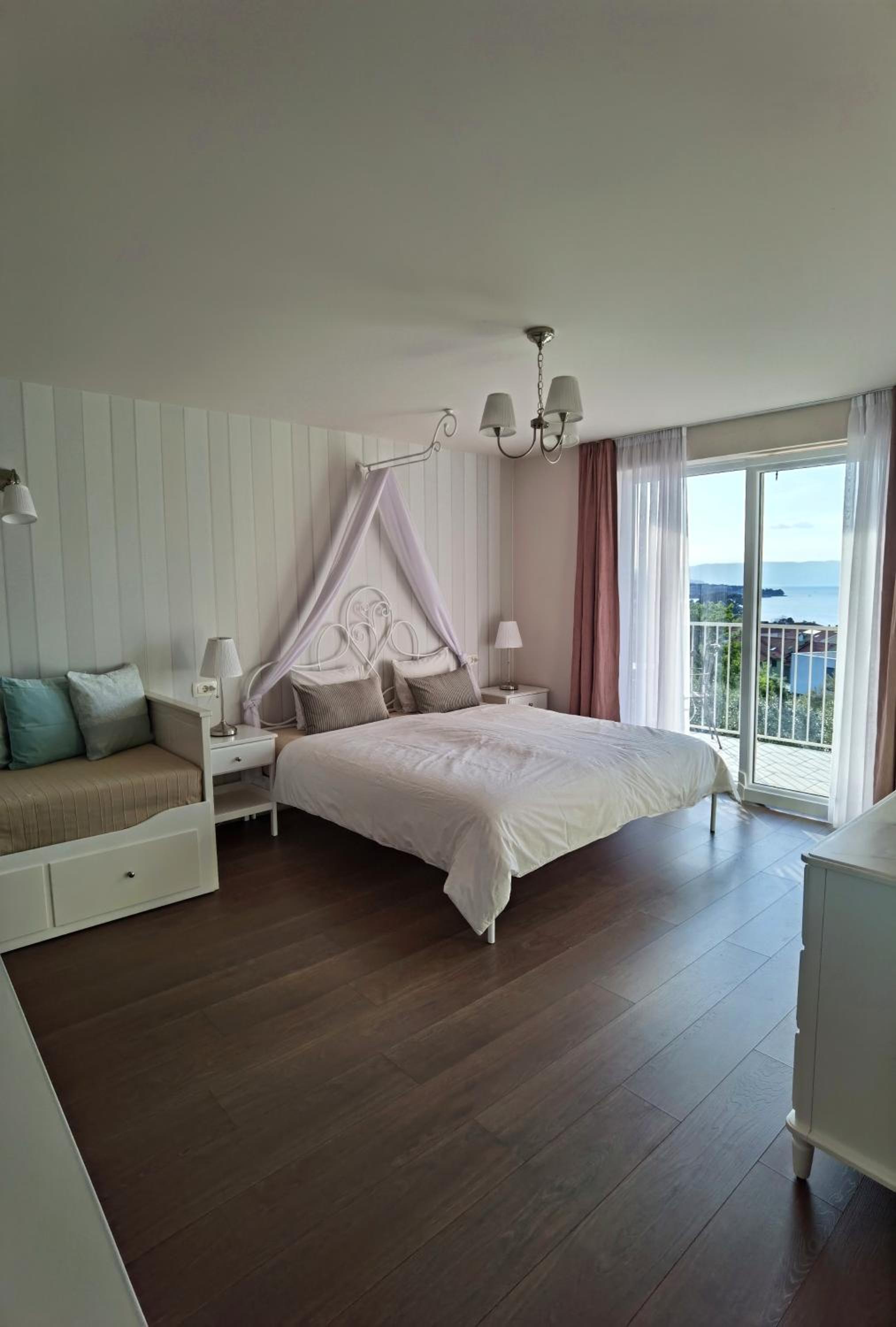 Double Room with Balcony and Sea View