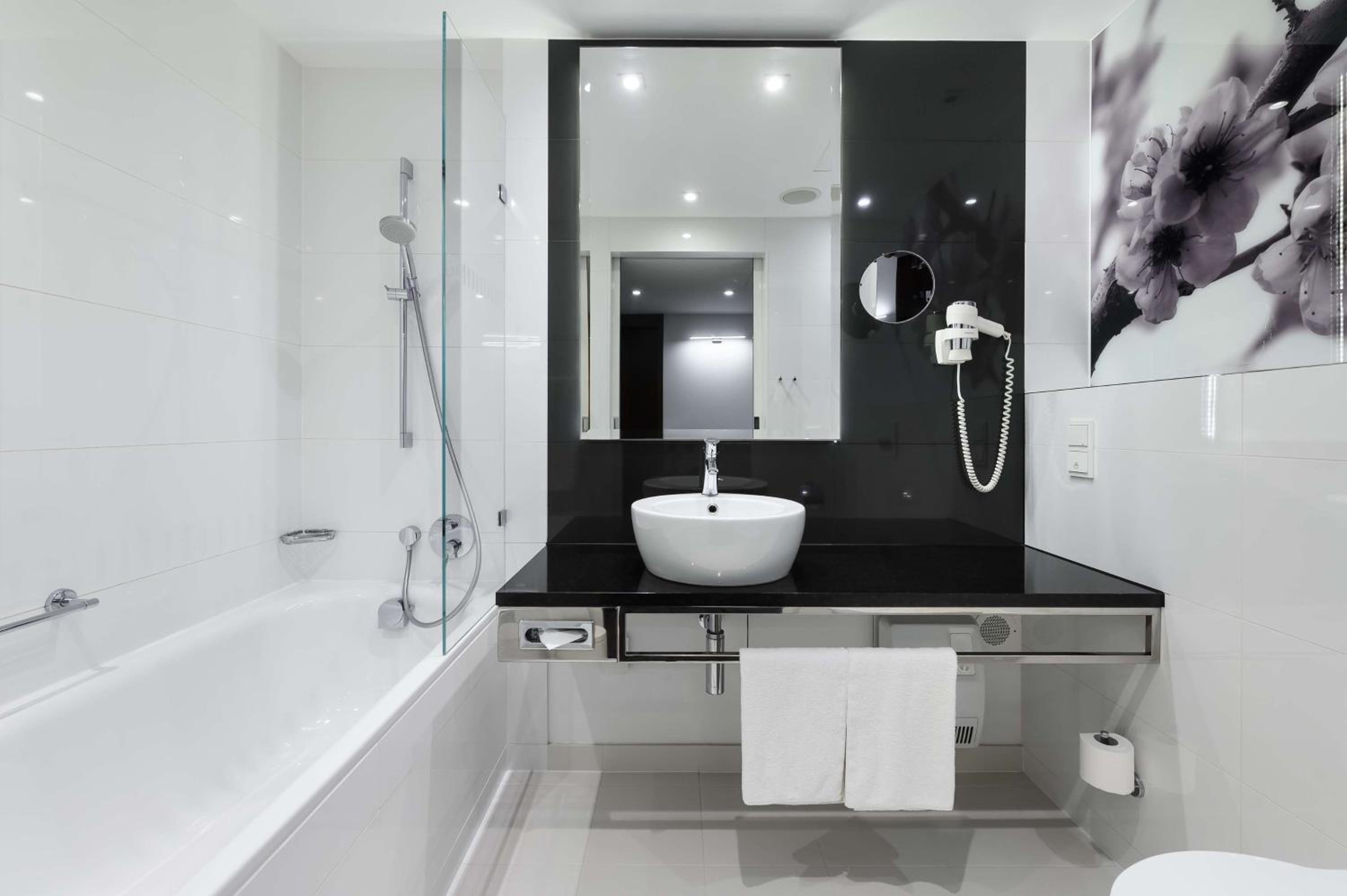 Family Suite - Photo 6
