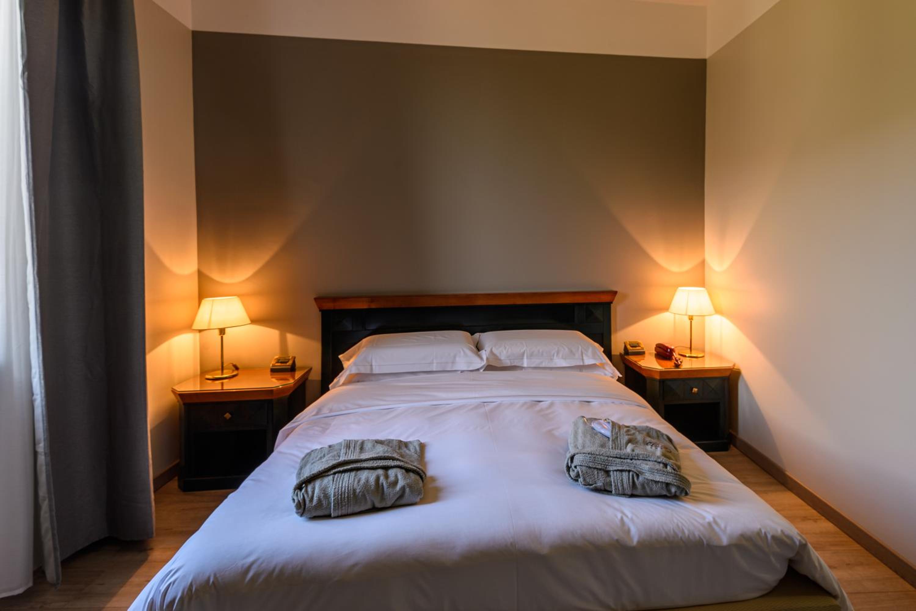 Double or Twin Room with Mountain View photo 1