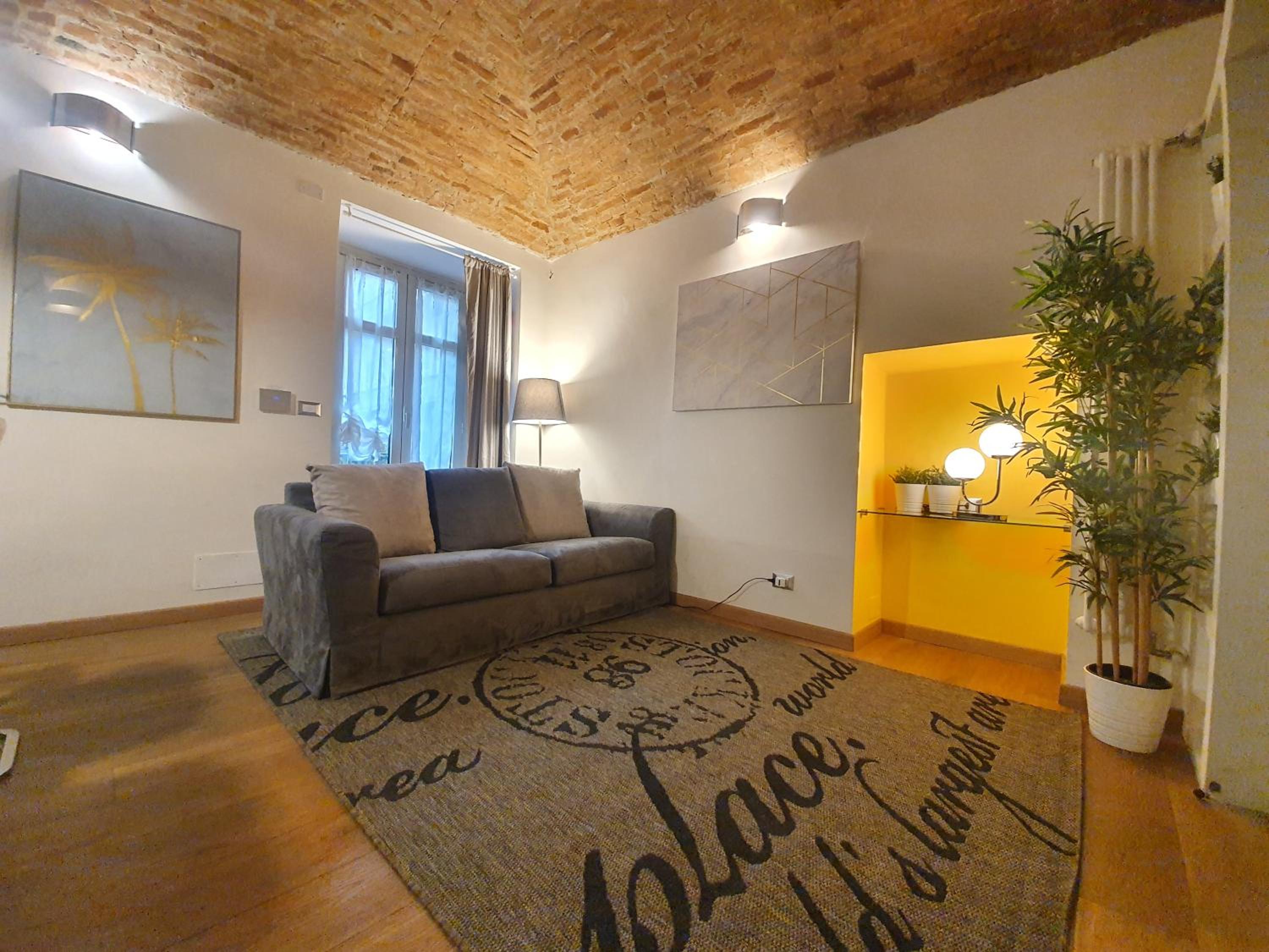 Two-Bedroom Apartment - Photo 12