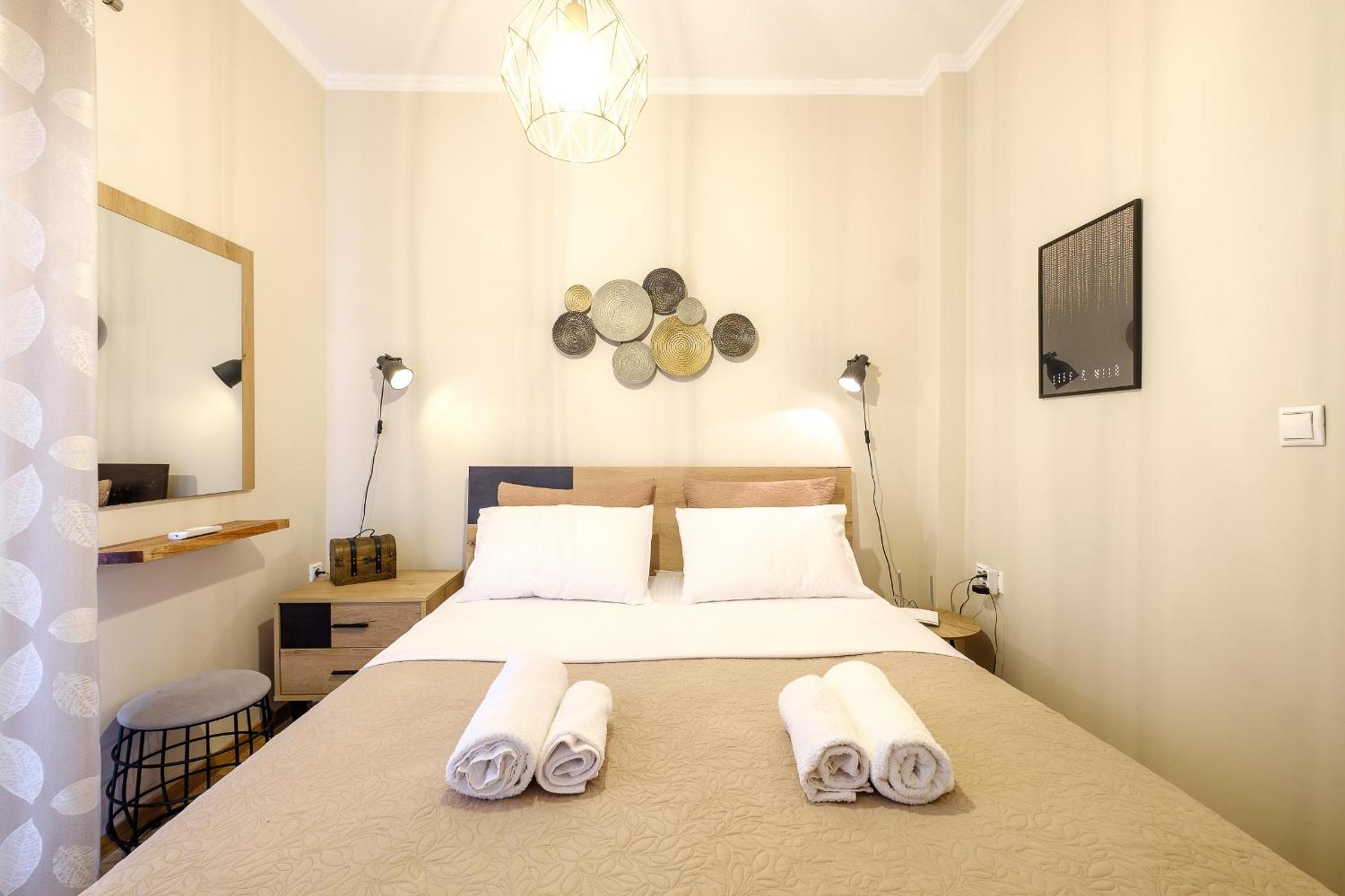 One-Bedroom Apartment - Photo 24
