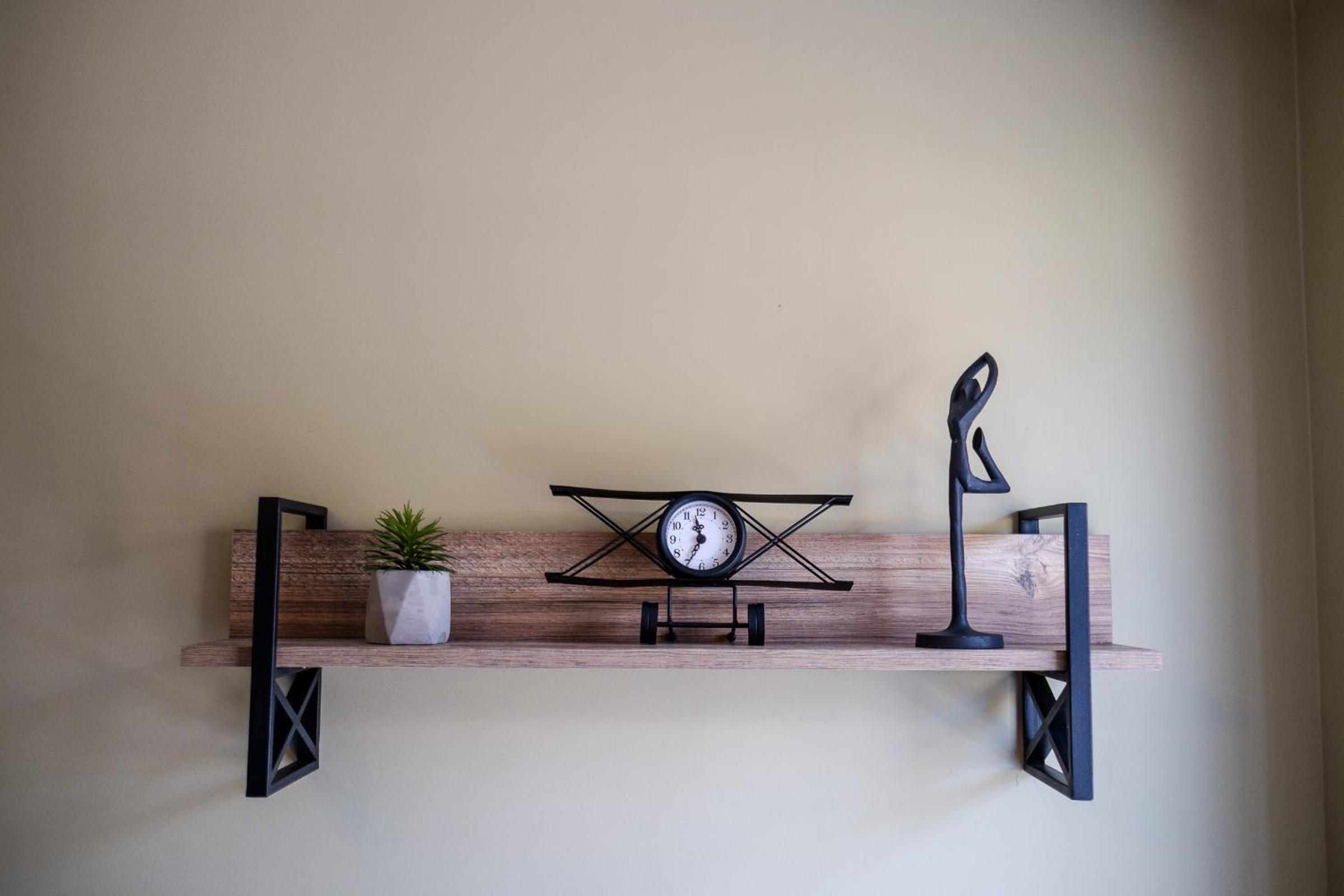 One-Bedroom Apartment - Photo 29