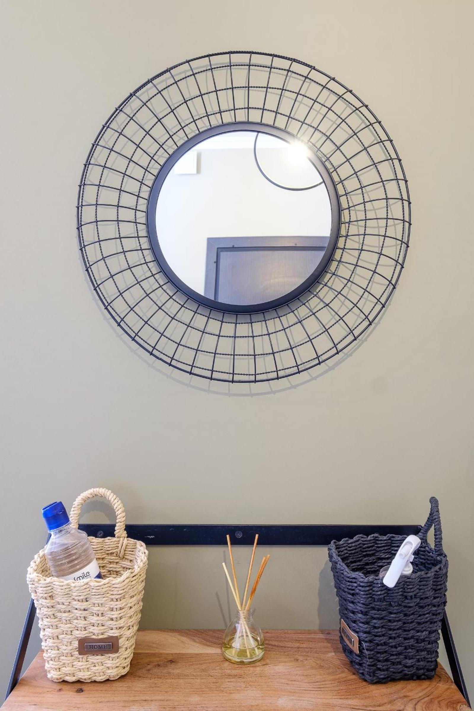 One-Bedroom Apartment - Photo 30