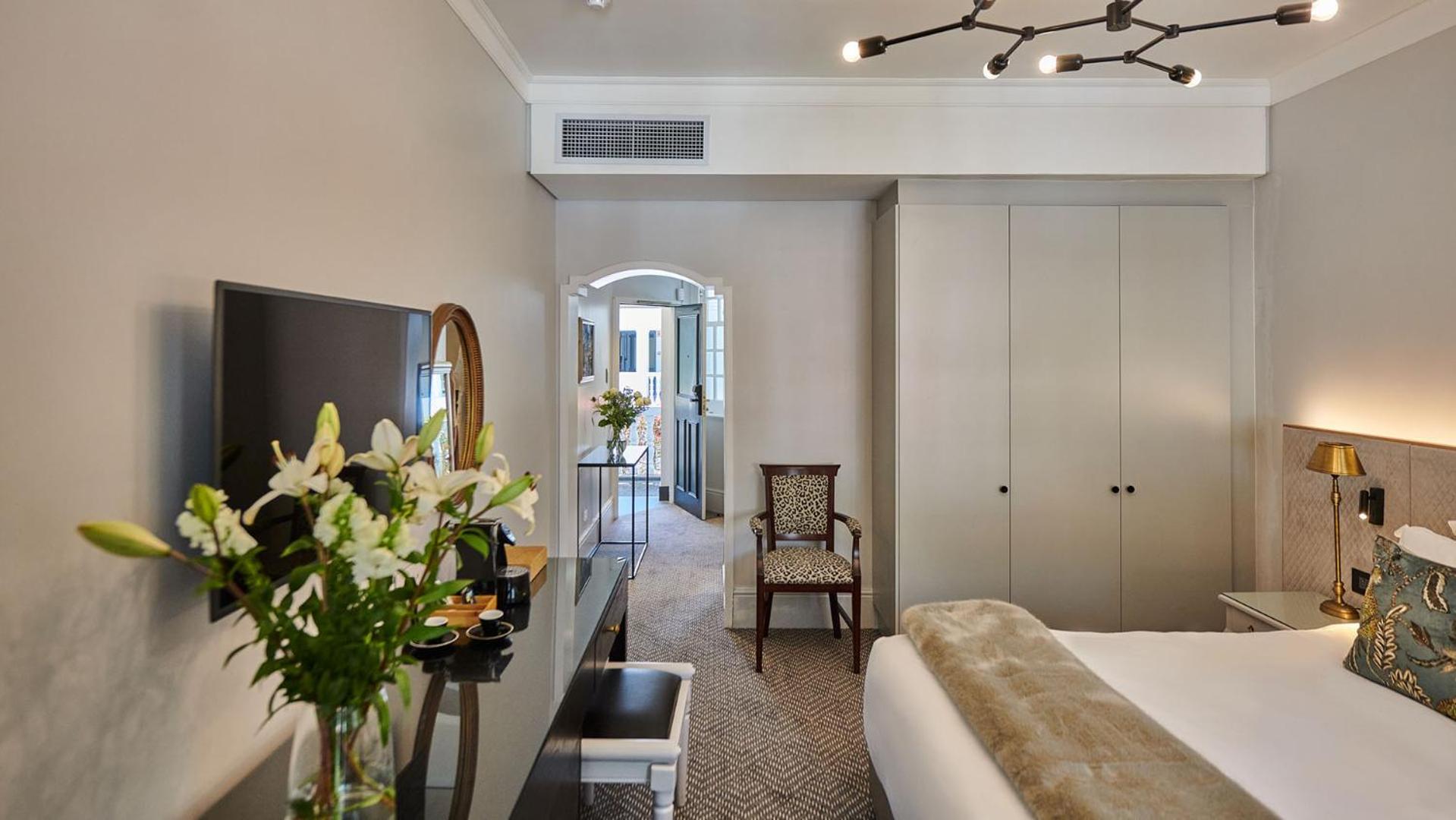 Classic Room - Photo 9