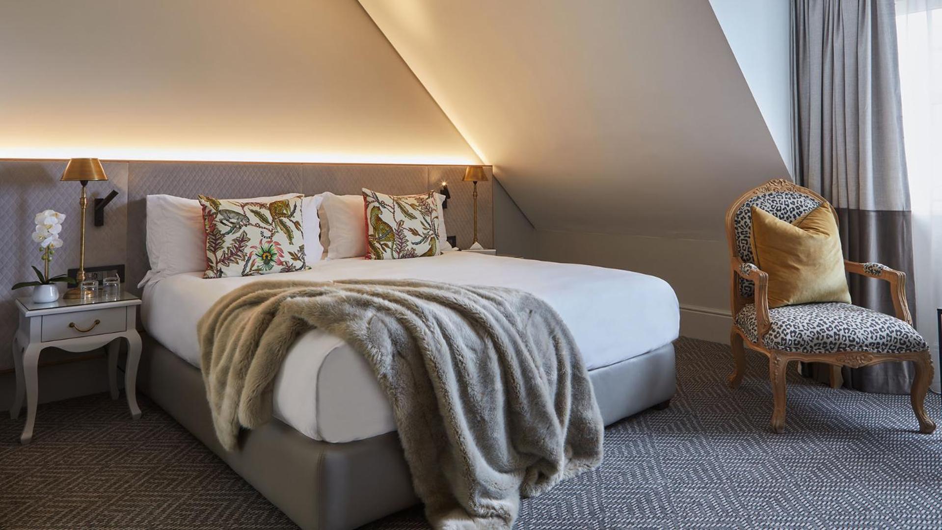 Loft Room - Photo 6