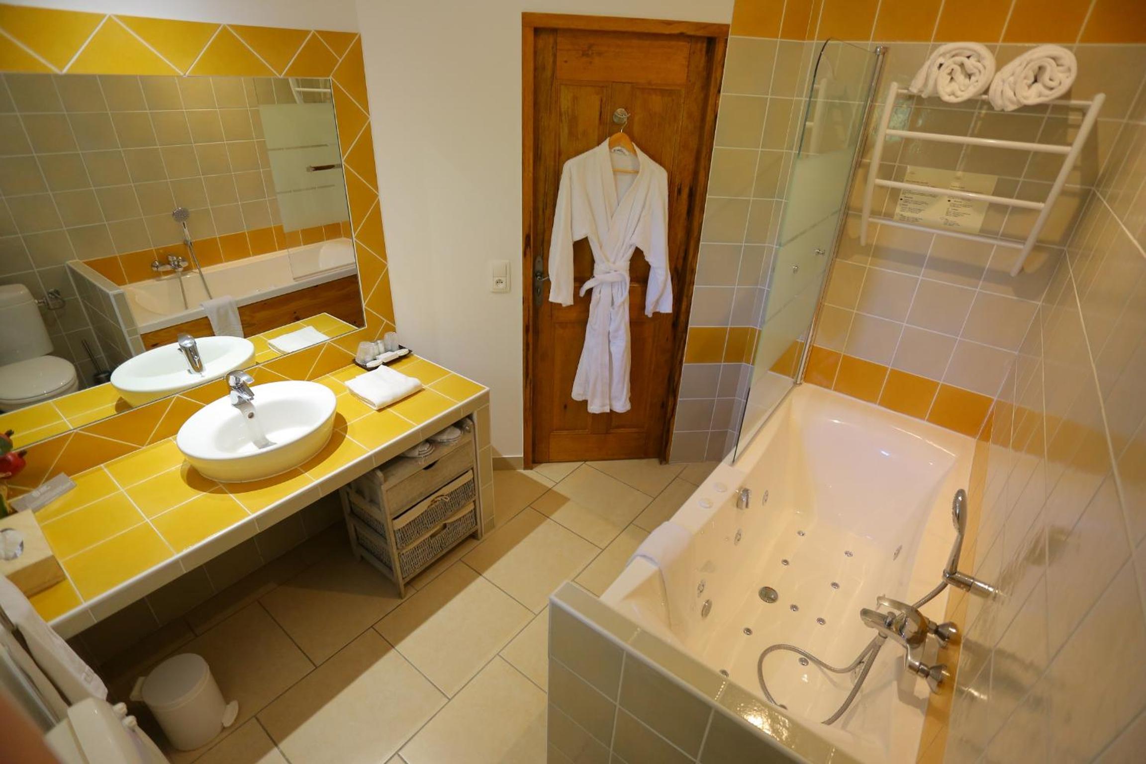 Superior Double Room photo 3