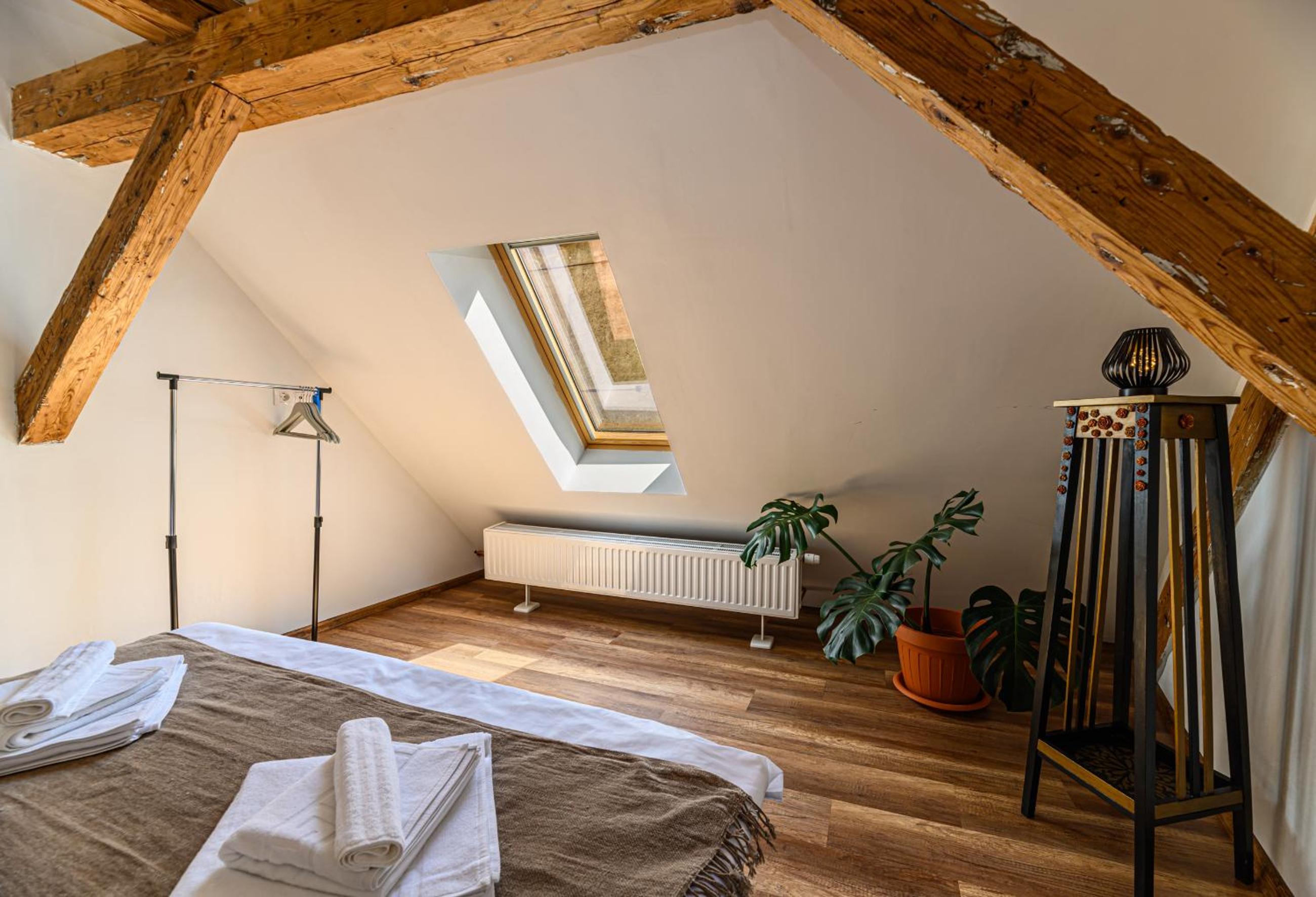 Three-Bedroom Apartment - Photo 34