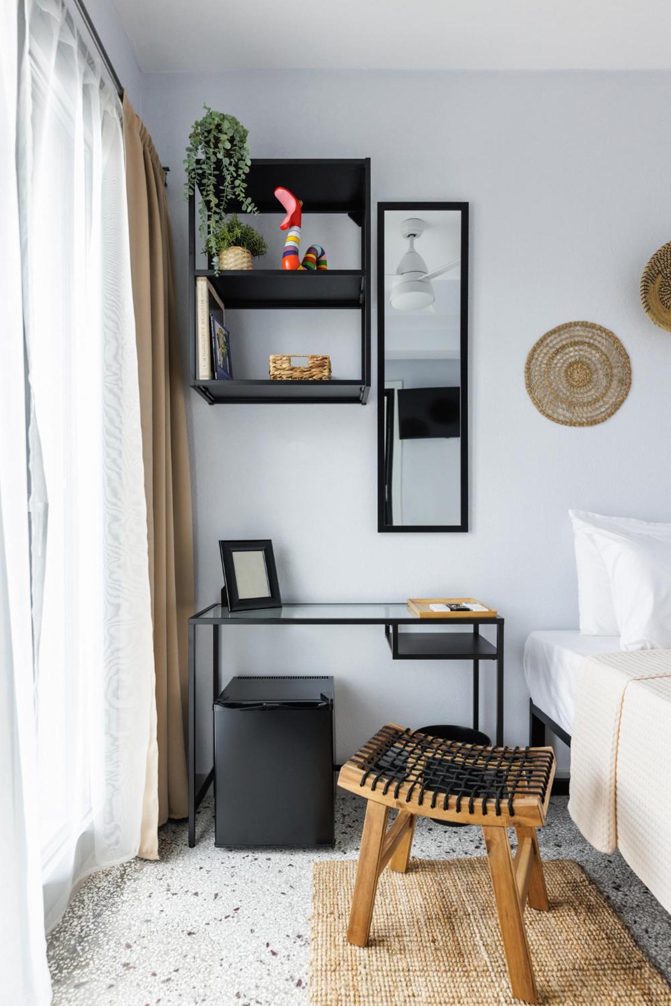 Single Room with Balcony photo 1